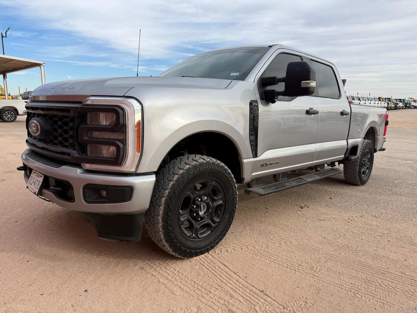 2023 FORD F-250 STX (A58214)