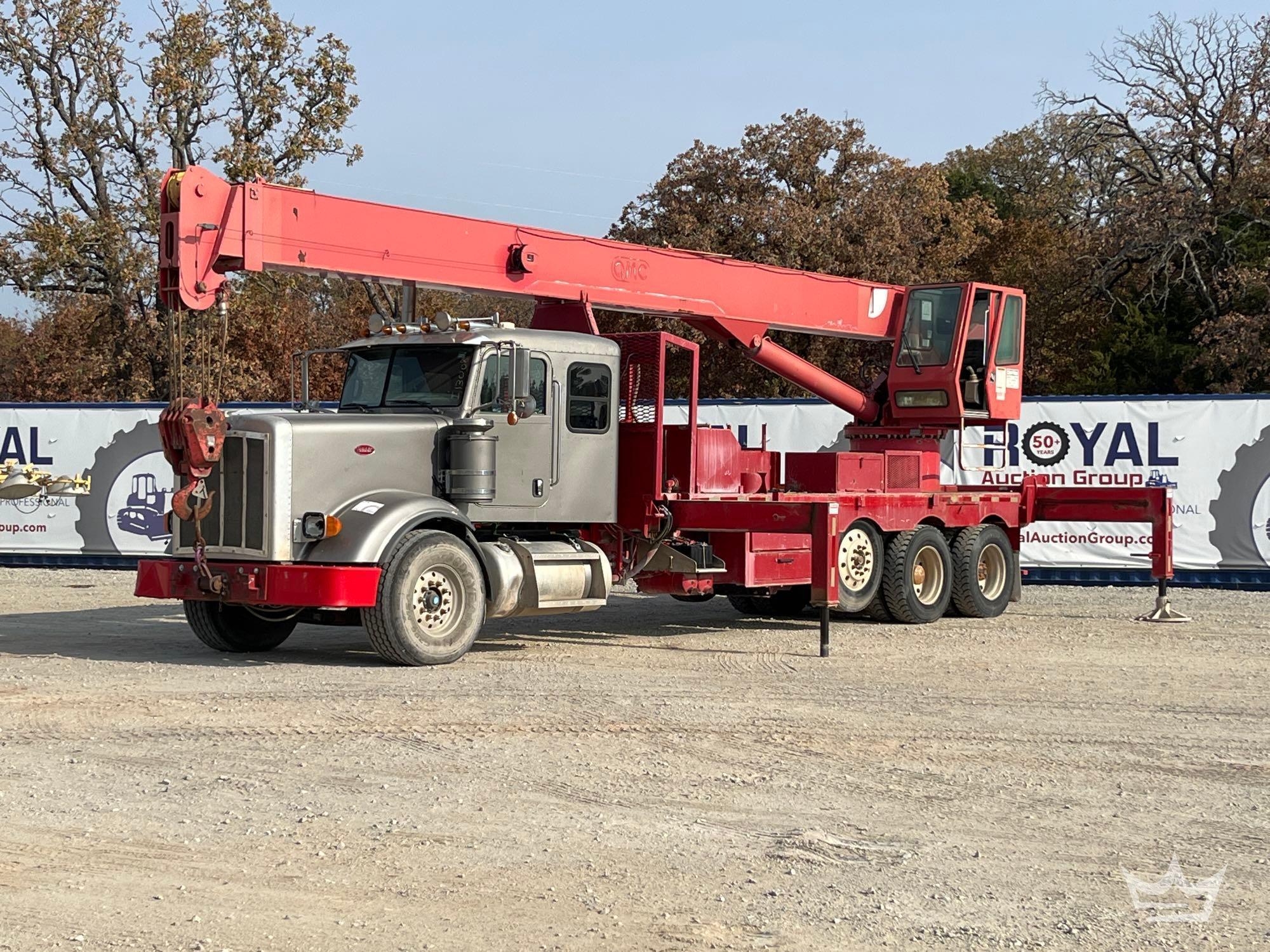 2013 Peterbilt 367 QMC 7060S 35 Ton Tri Axle All-Terrain Crane Truck (A55973)