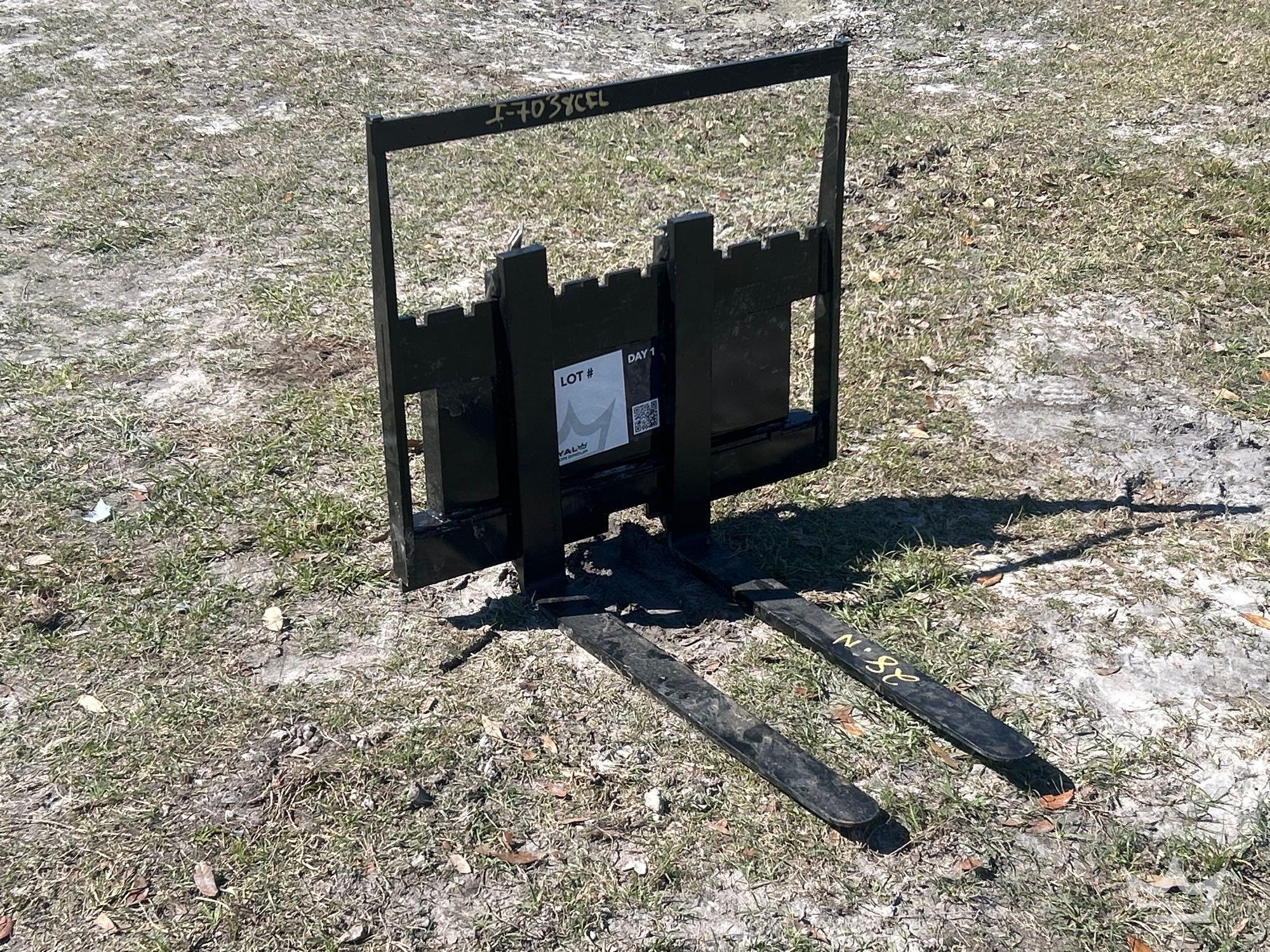 28in Forks and Frame Mini Skid Steer Attachment (A61572)