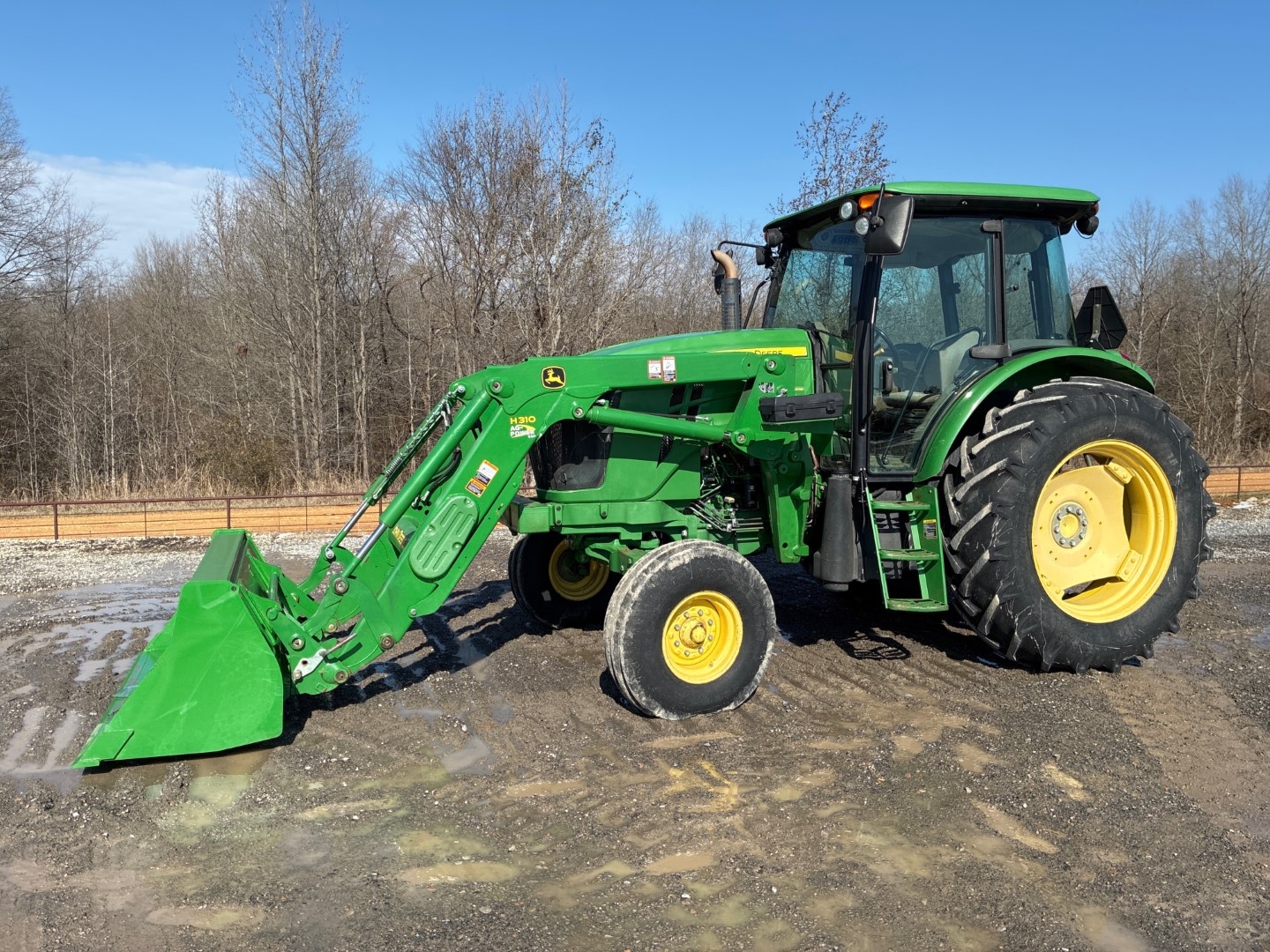 John Deere 6105D Tractor (A64047)