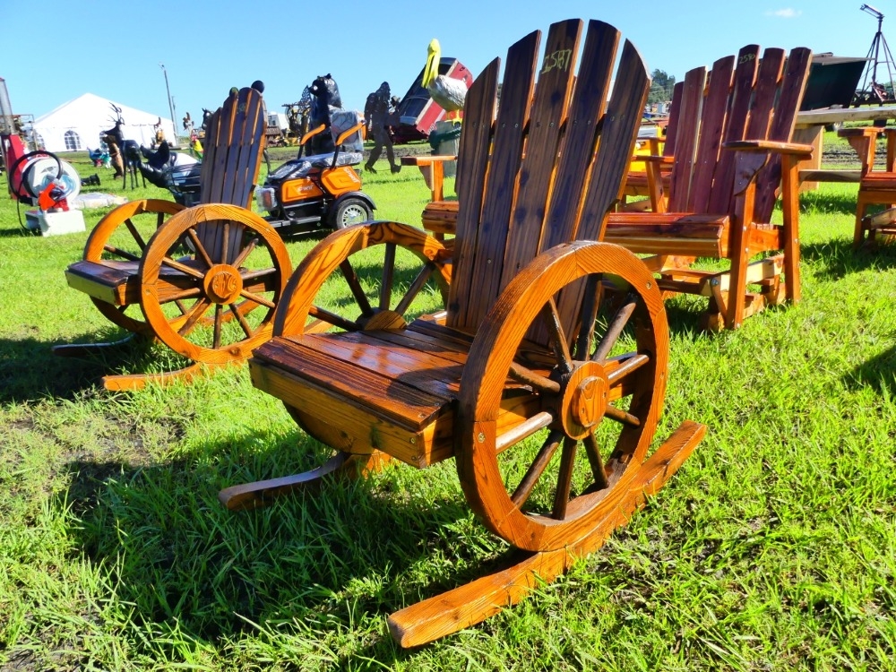 Wood Wagon Wheel Rocking Chair (A53316)