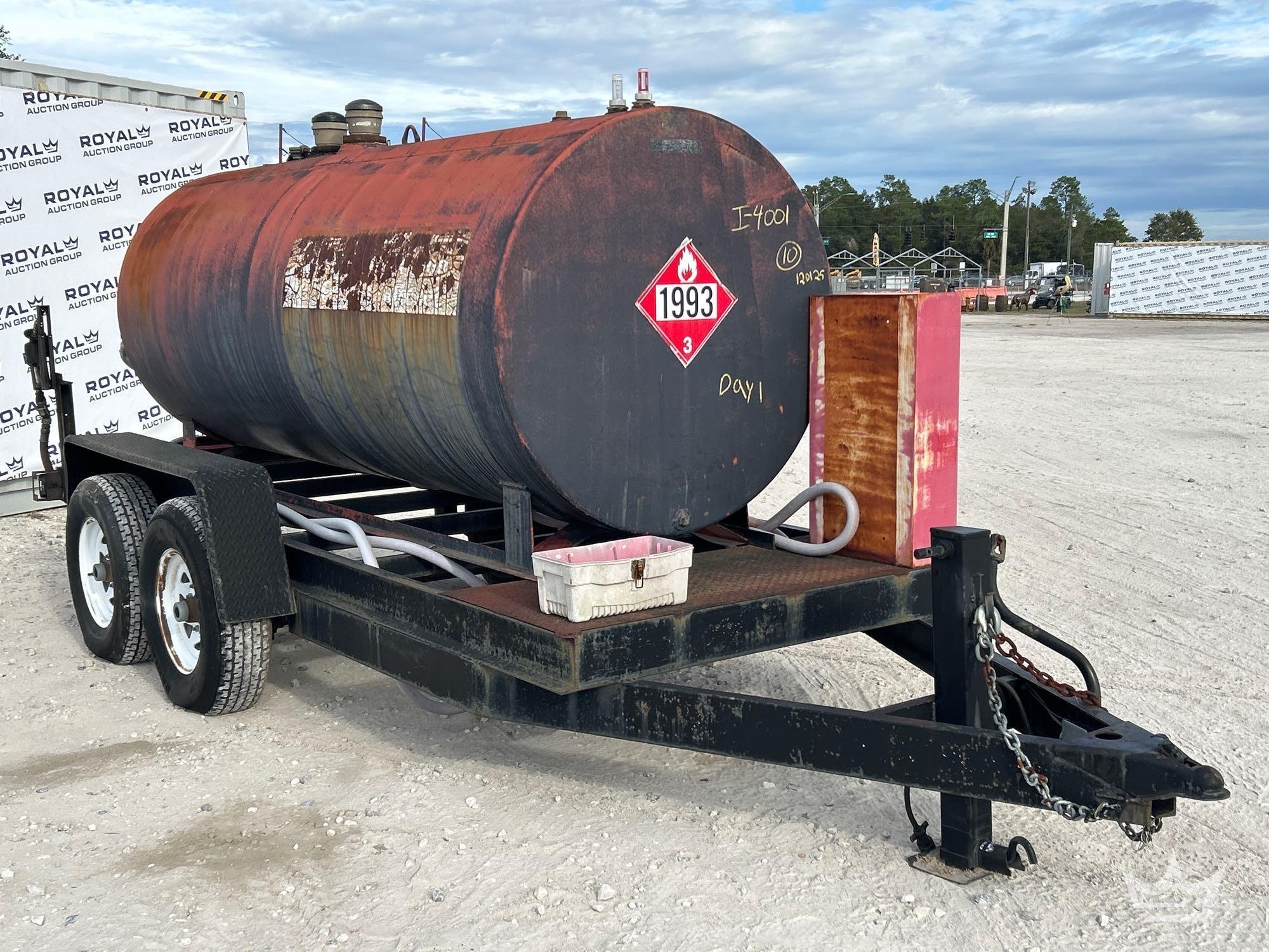 Towable T/A Flammable Liquid Transport Tank (A59228)