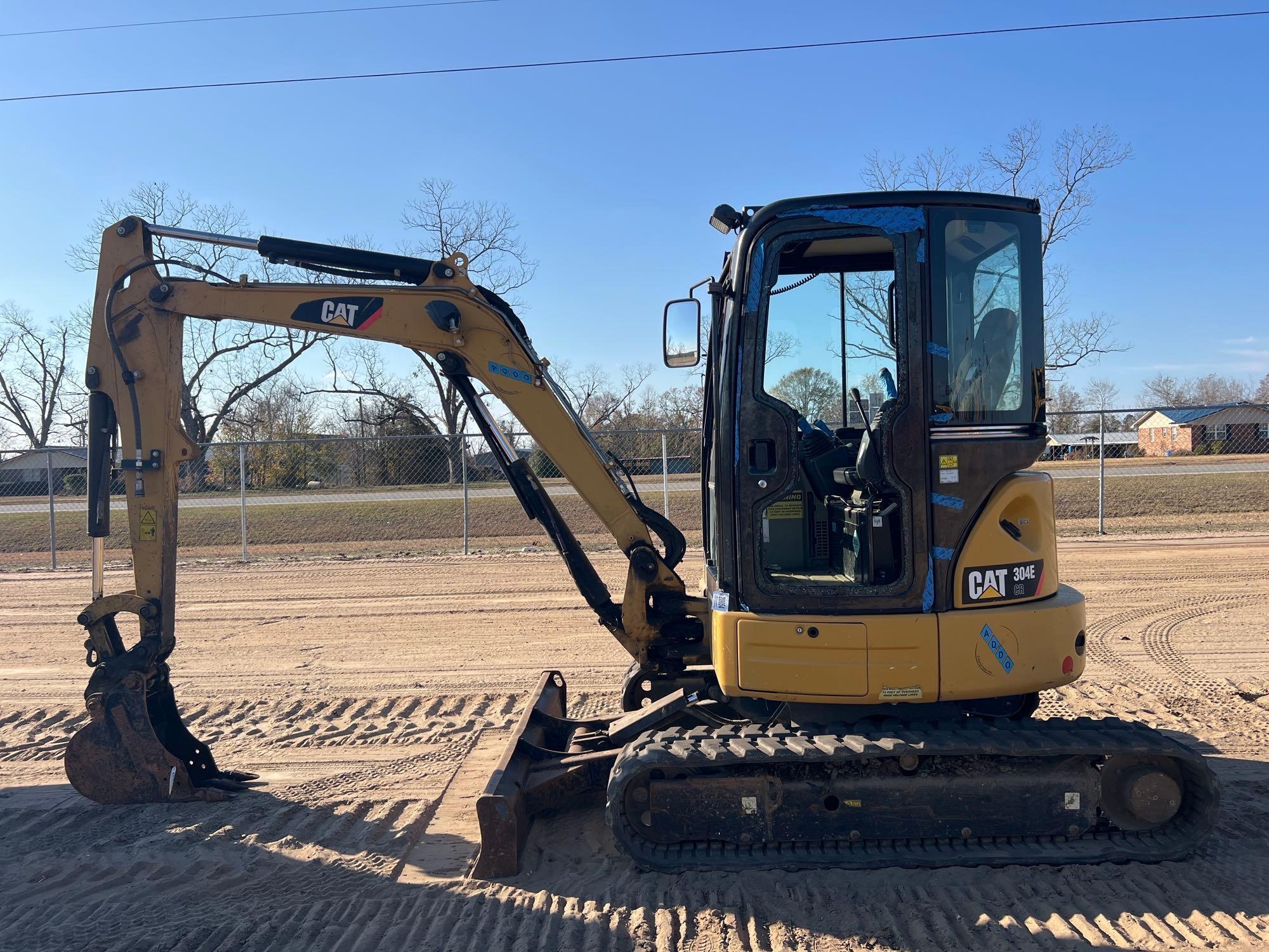 2019 CATERPILLAR 304ECR EXCAVATOR (A60429)