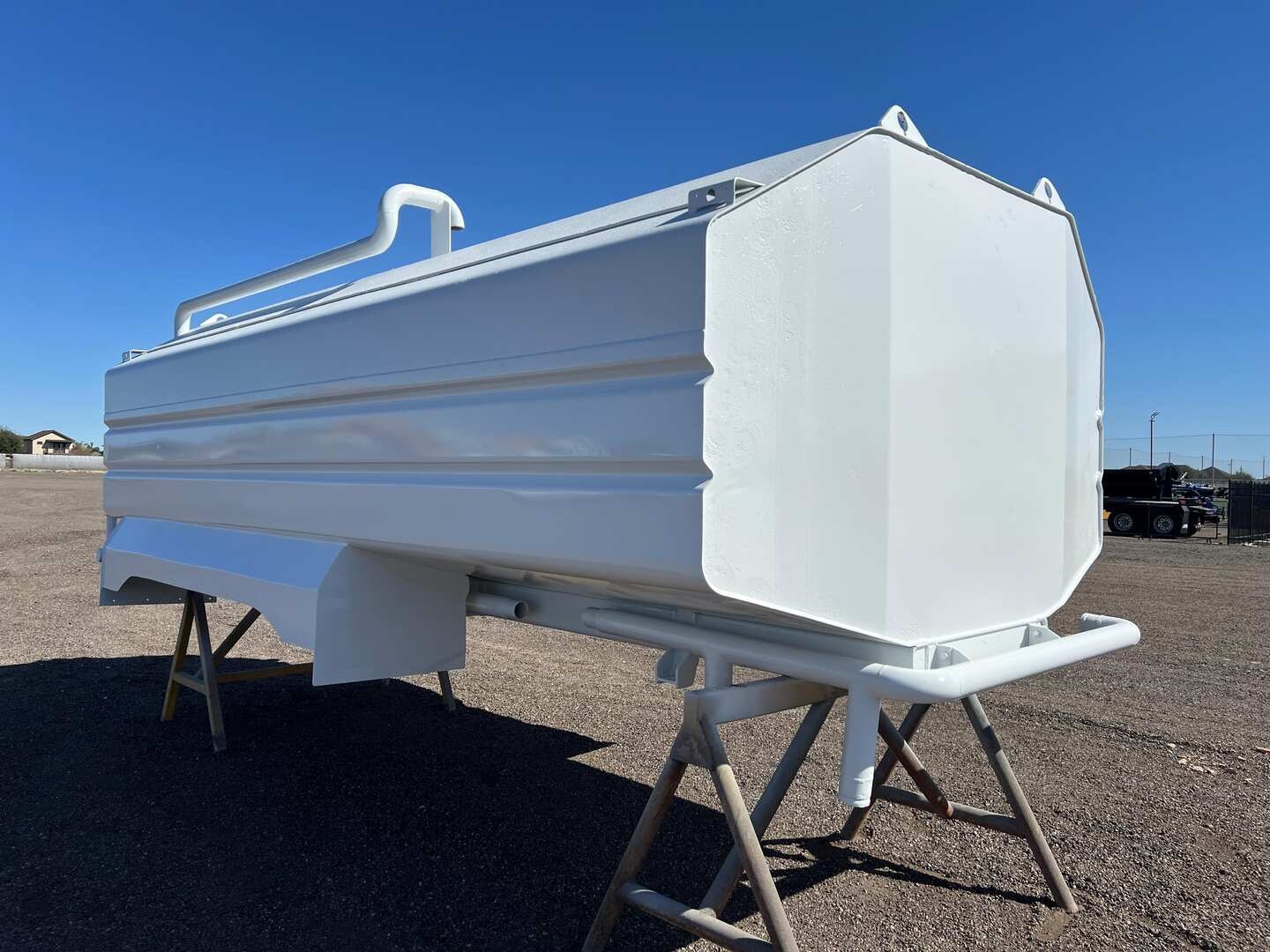 4000-Gallon Water Tank (A58216)