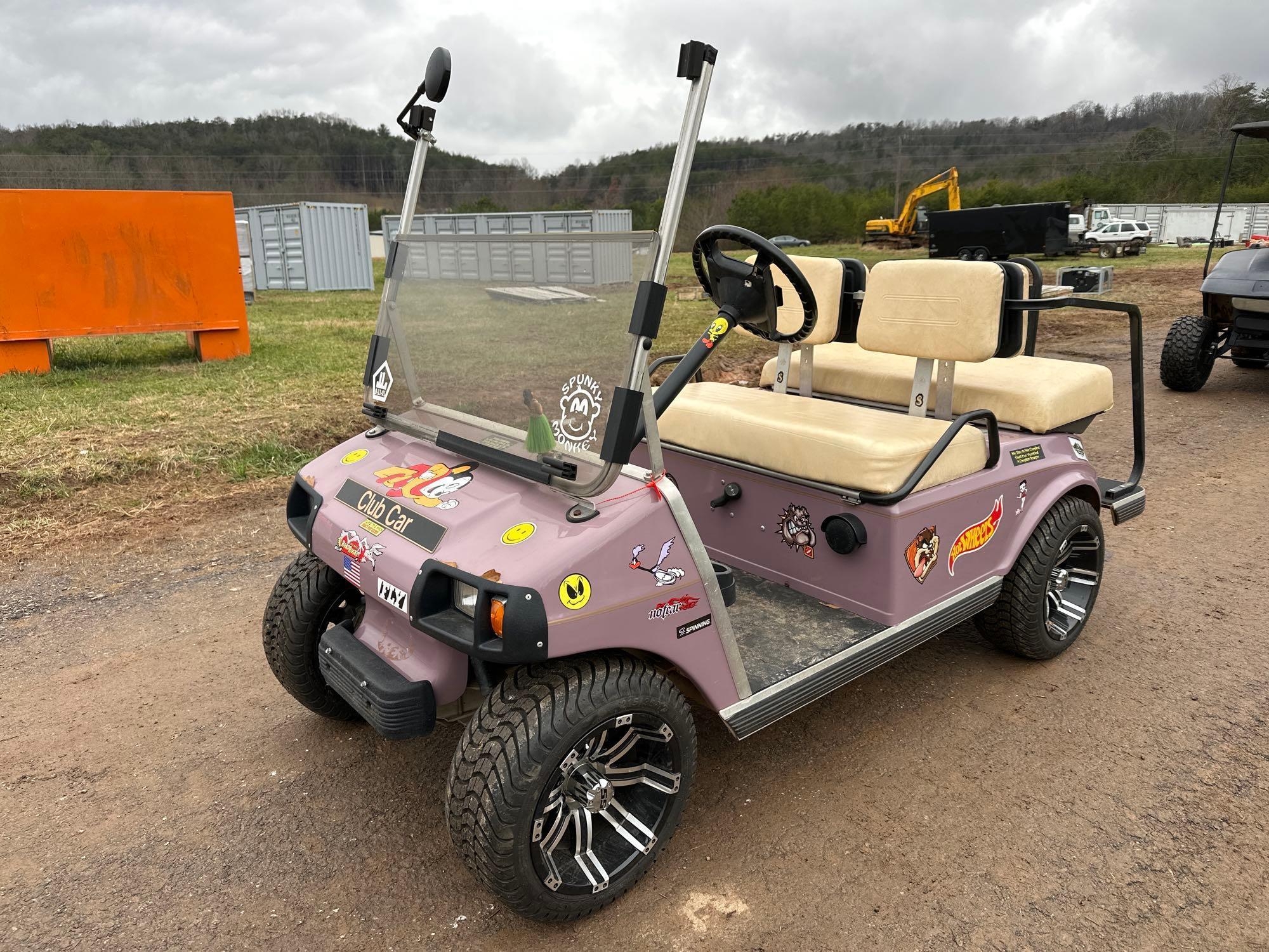 2000 Club Car DS Golf Cart (A57453)