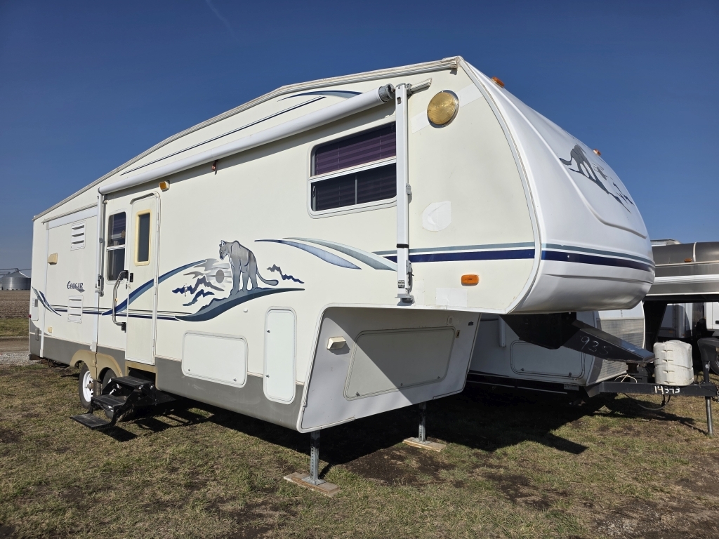2003 Keystone Cougar Camper (A66285)
