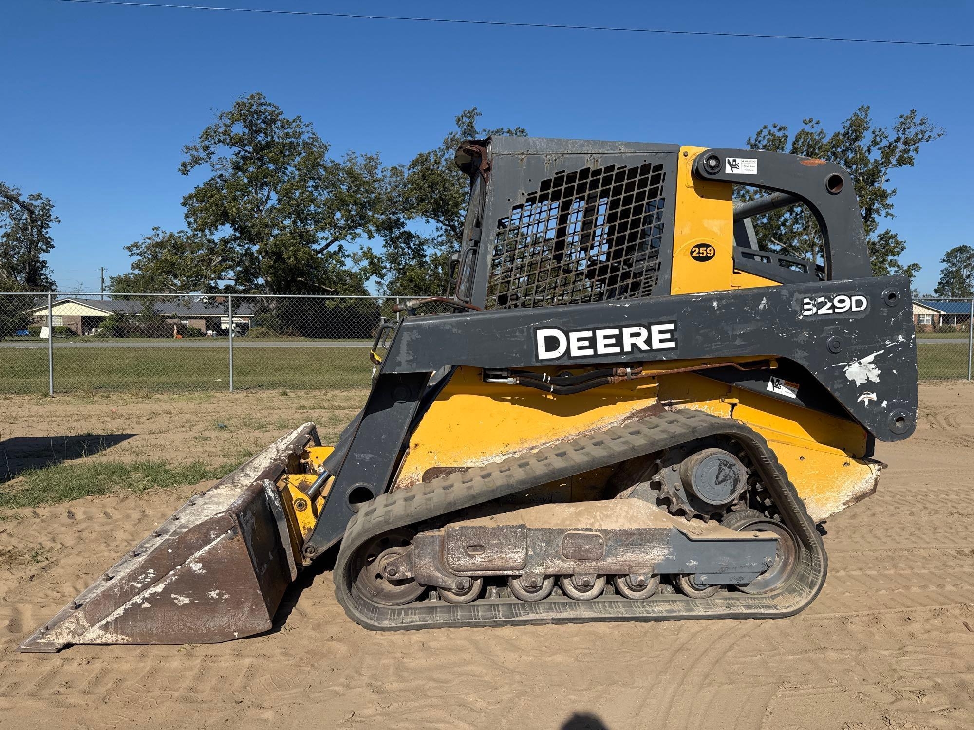 2012 JOHN DEERE 329D SKID STEER (A52705)