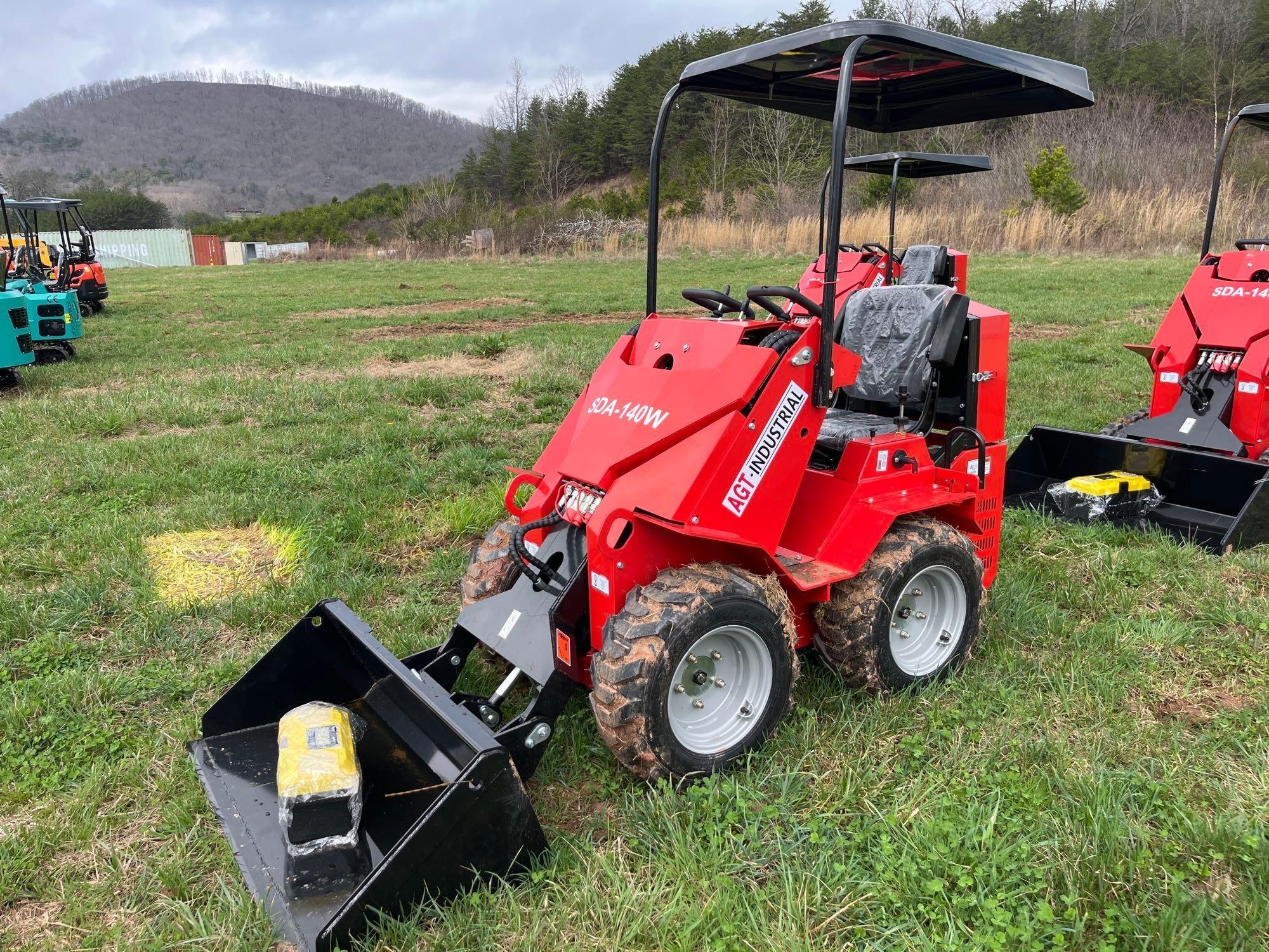 New/Unused AGT Industrial SDA-140W Mini Wheel Loader (A65579)
