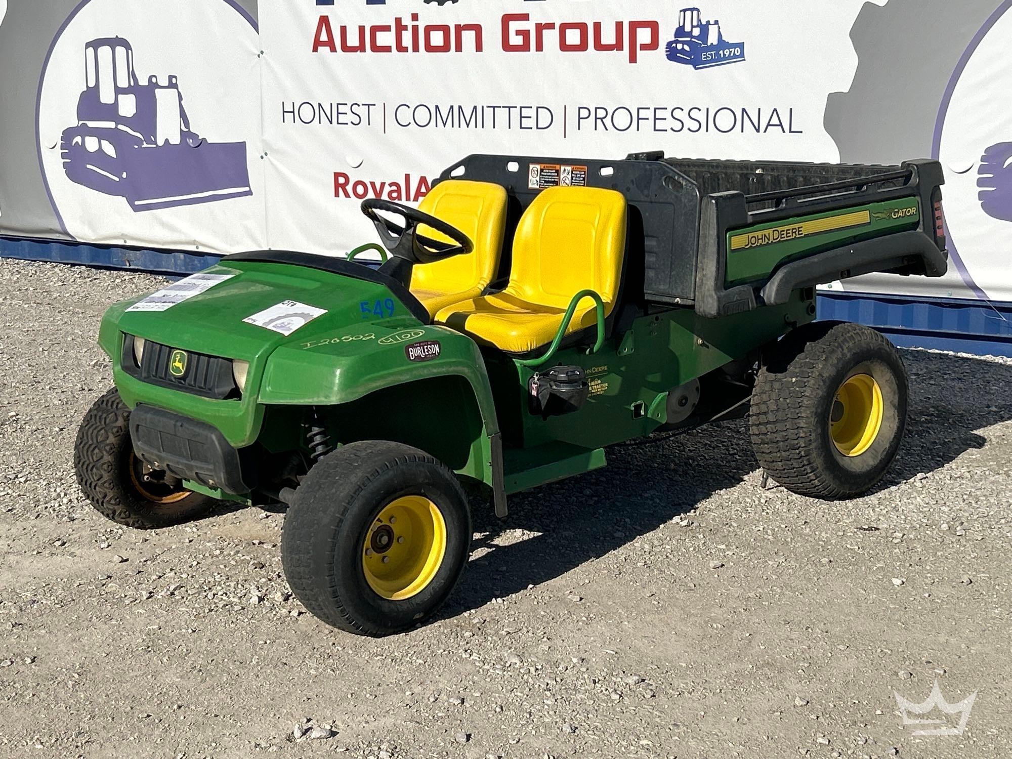 2011 John Deere Gator Utility Cart (A55973)