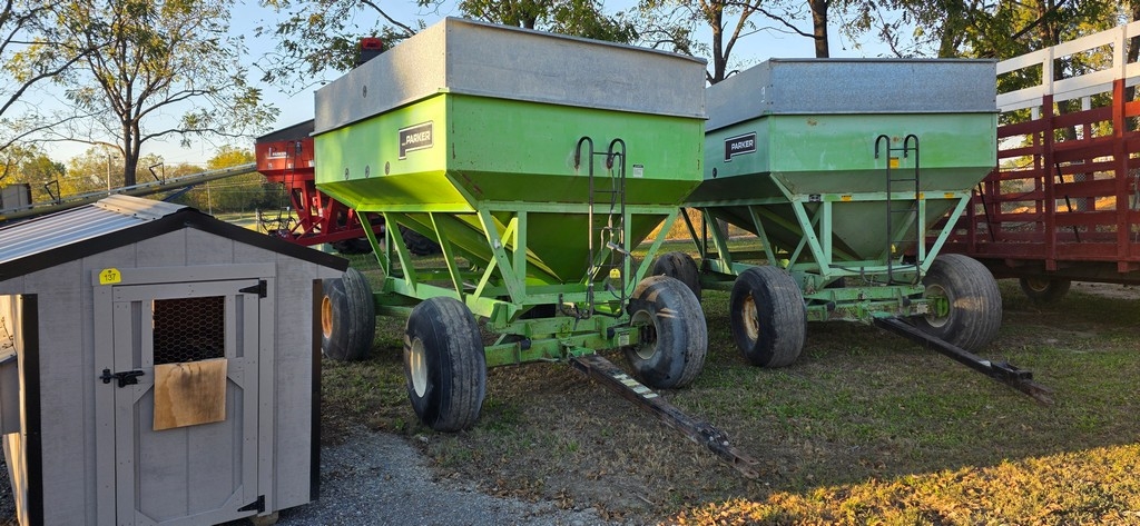 Parker 2600 Gravity Wagon (A50775)