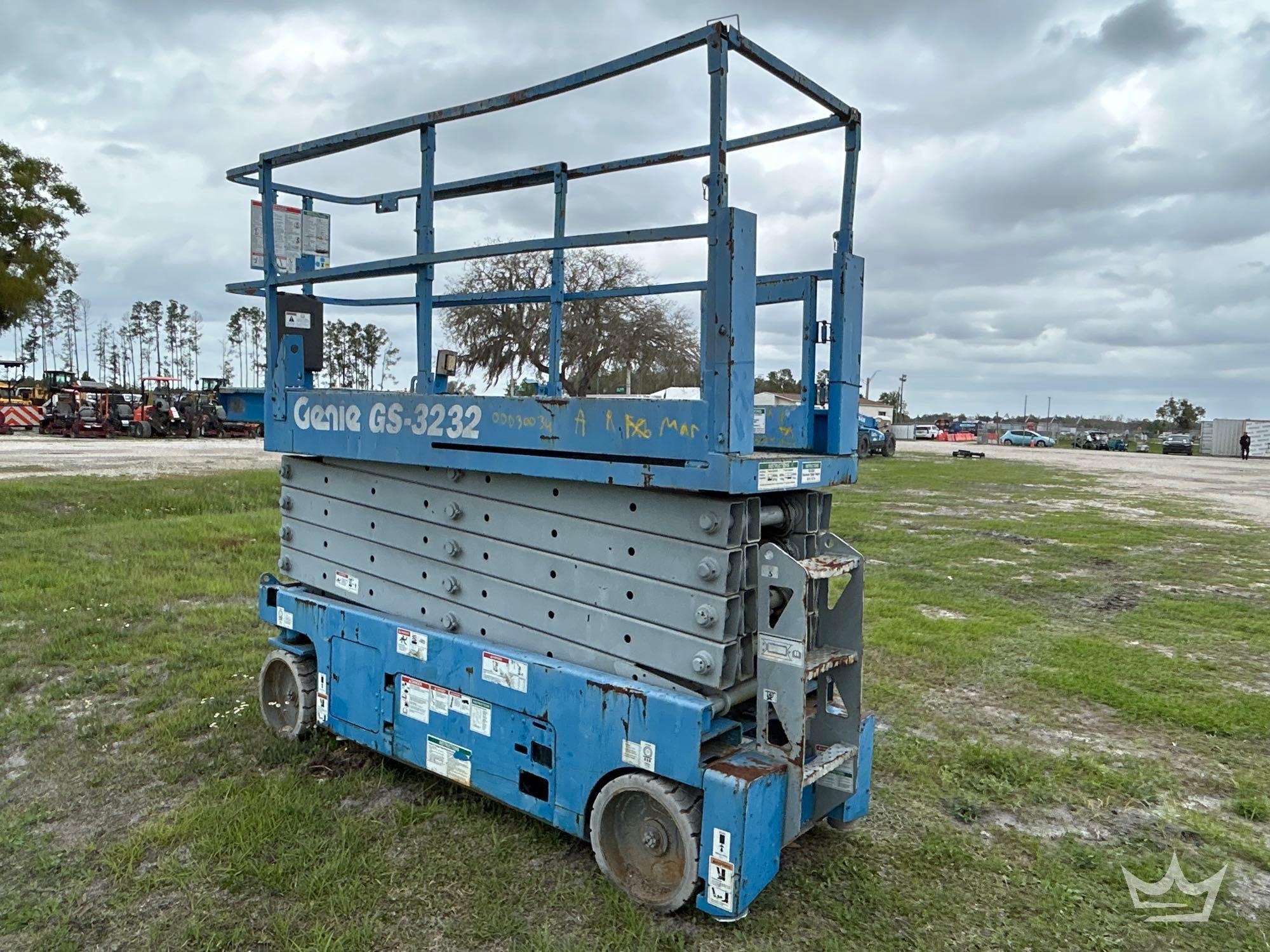 Genie GS-3232 32ft Electric Scissor Lift (A64553)