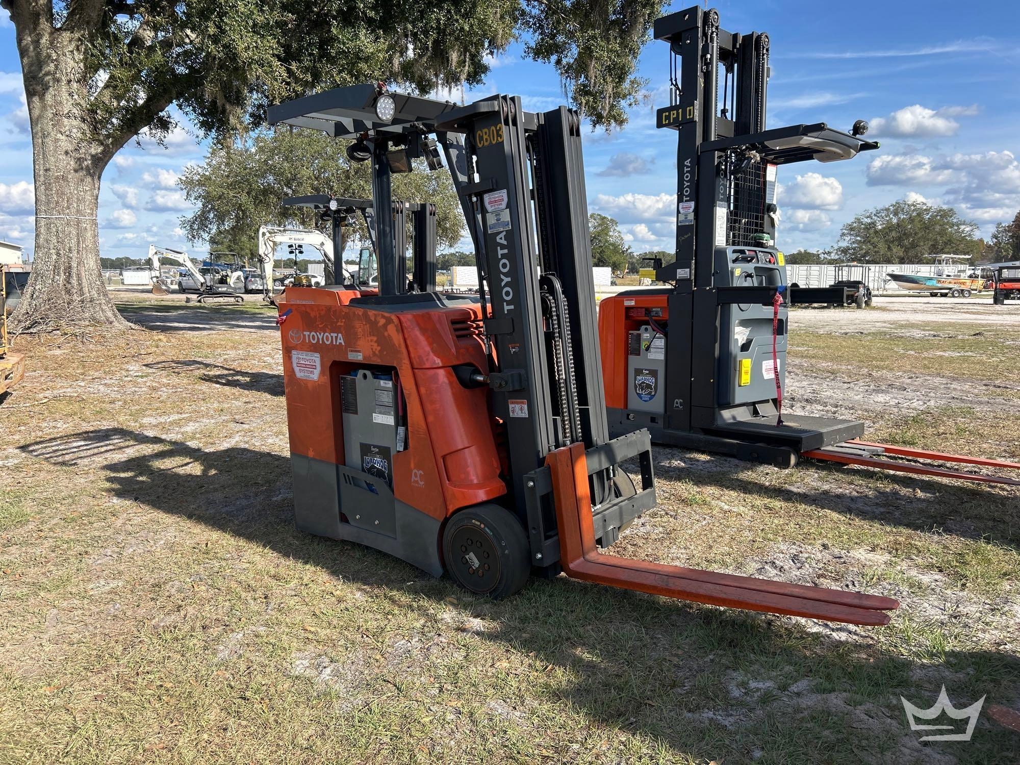 Toyota SR1-BET35 3,500 LB Stand-On Electric Forklift (A59228)