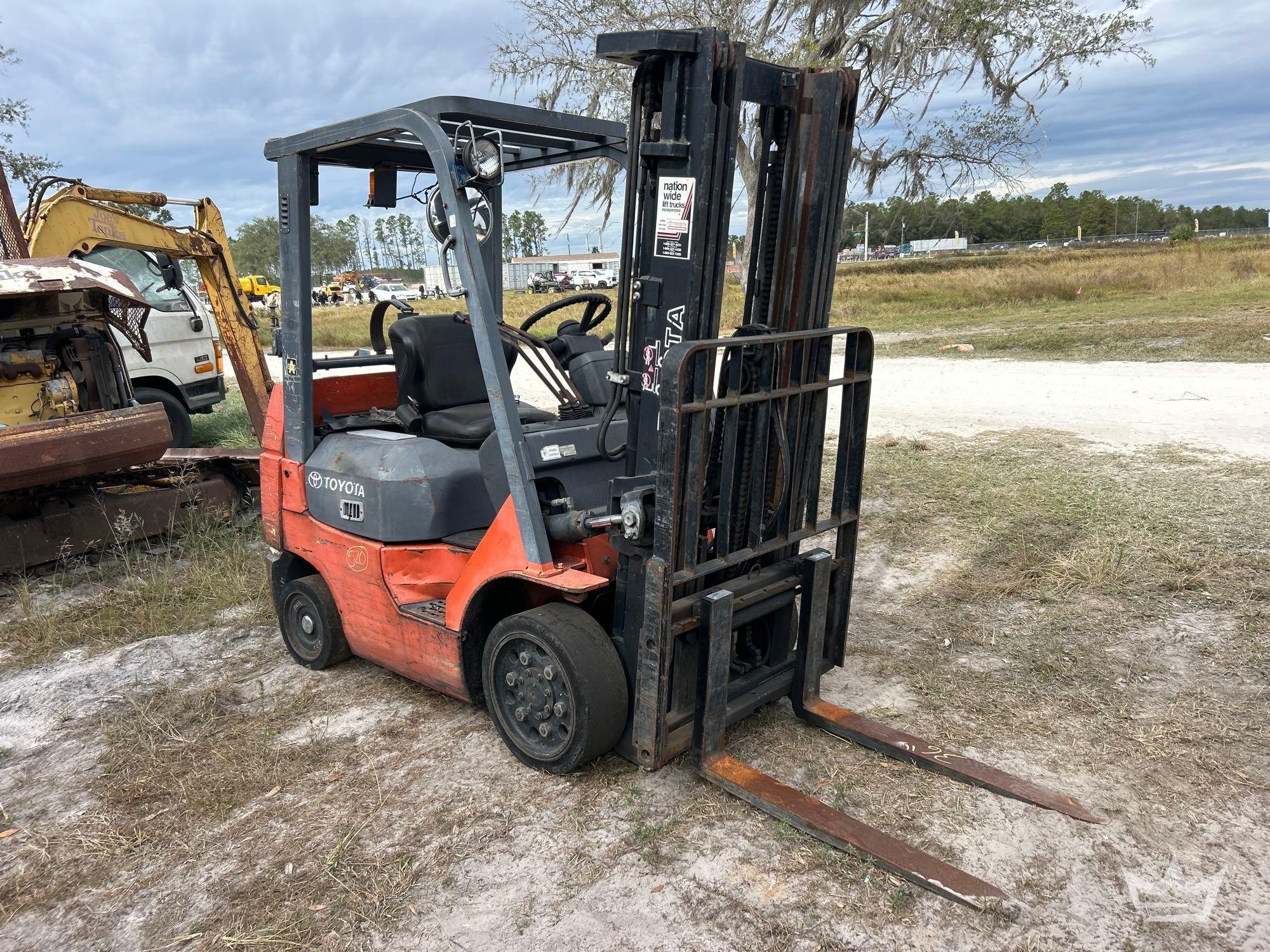 Toyota 7FGCU25 5,000 LB Cushion Tire Forklift (A59228)