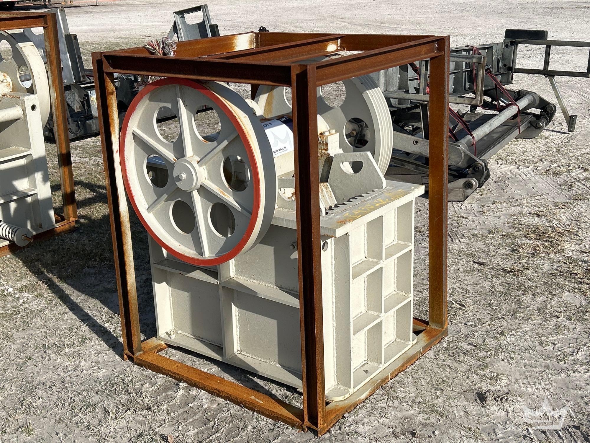 Jaw Crusher (A59228)