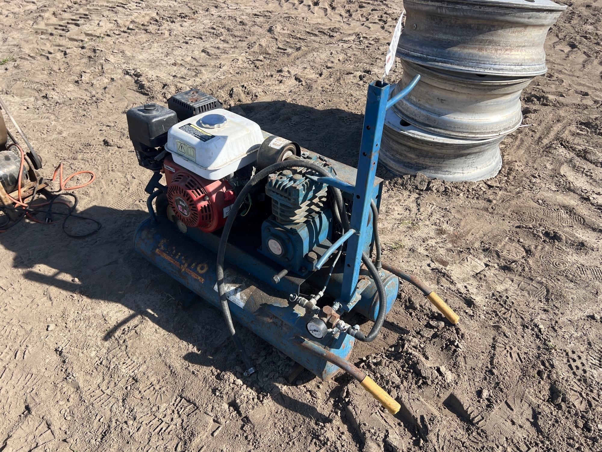 EMGLO PORTABLE AIR COMPRESSOR (A63290)