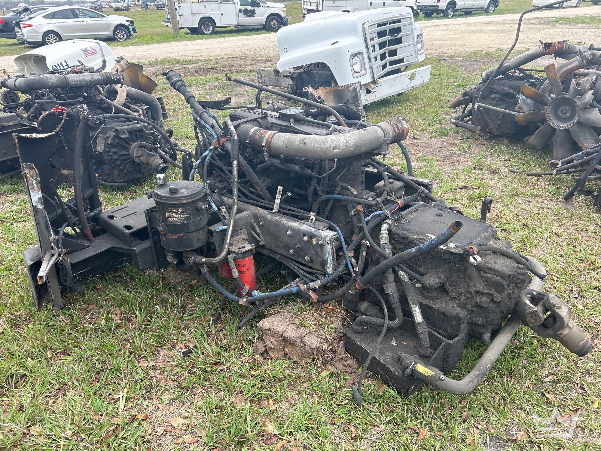 Cummins 6-Cylinder Diesel Engine with Transmission (A59230)