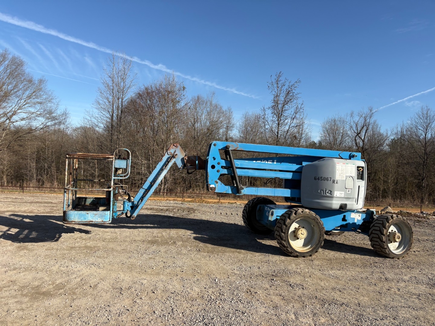 2006 Genie Z45/25J Articulated Boom Lift (A64047)