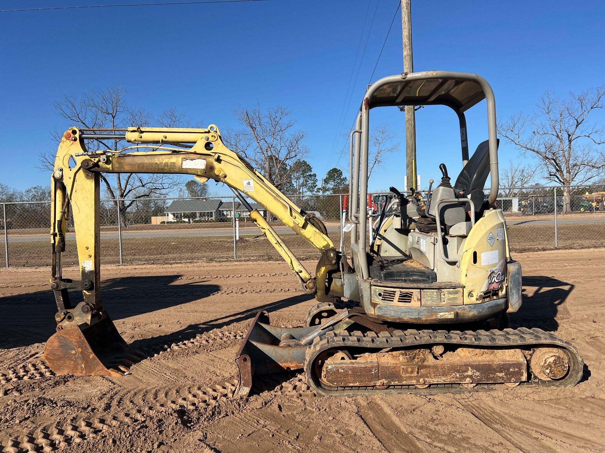 YANMAR VIO35-5 UNIVERSAL EXCAVATOR (A60429)