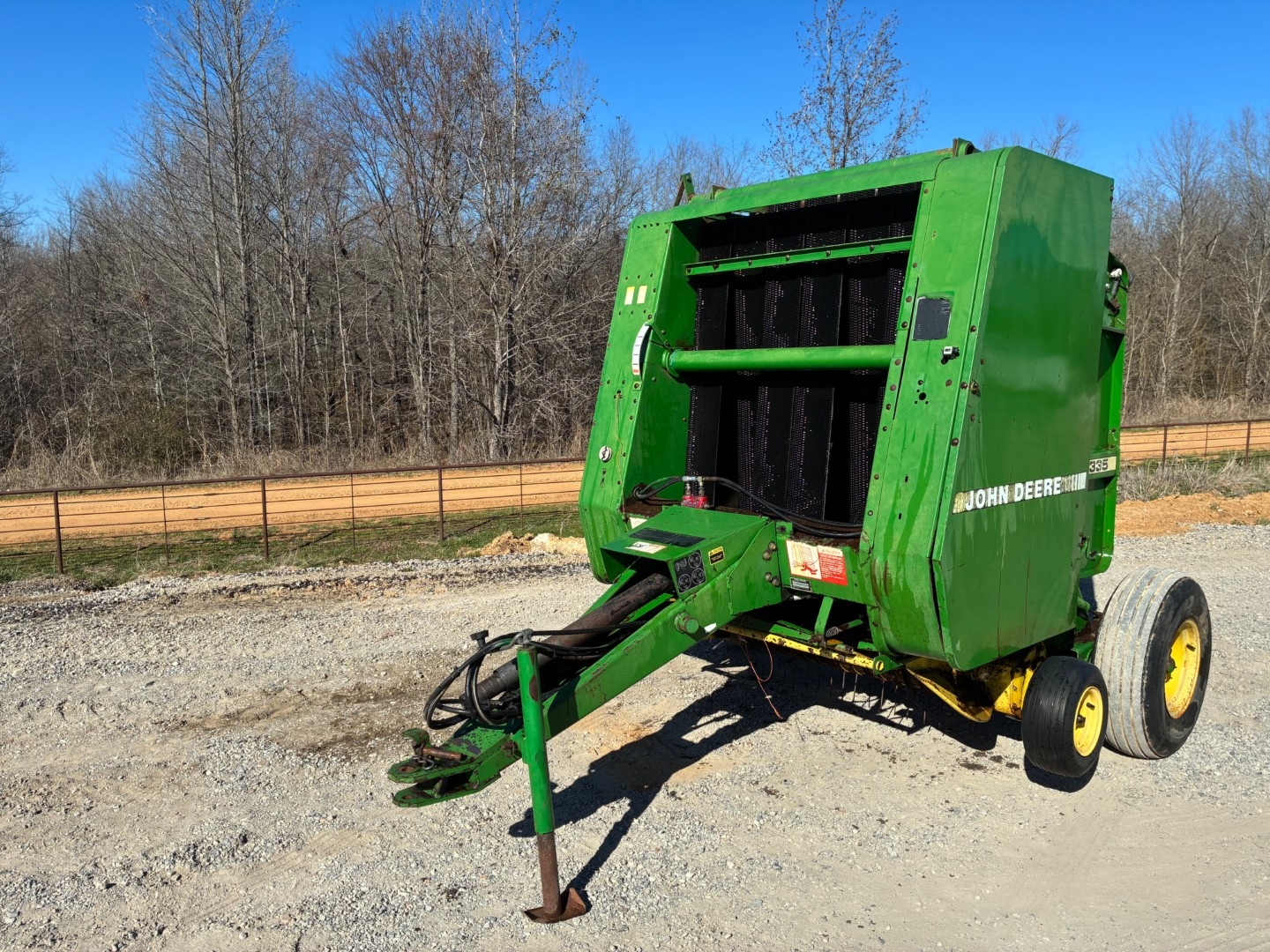 John Deere 335 Round Baler Baler (A64047)