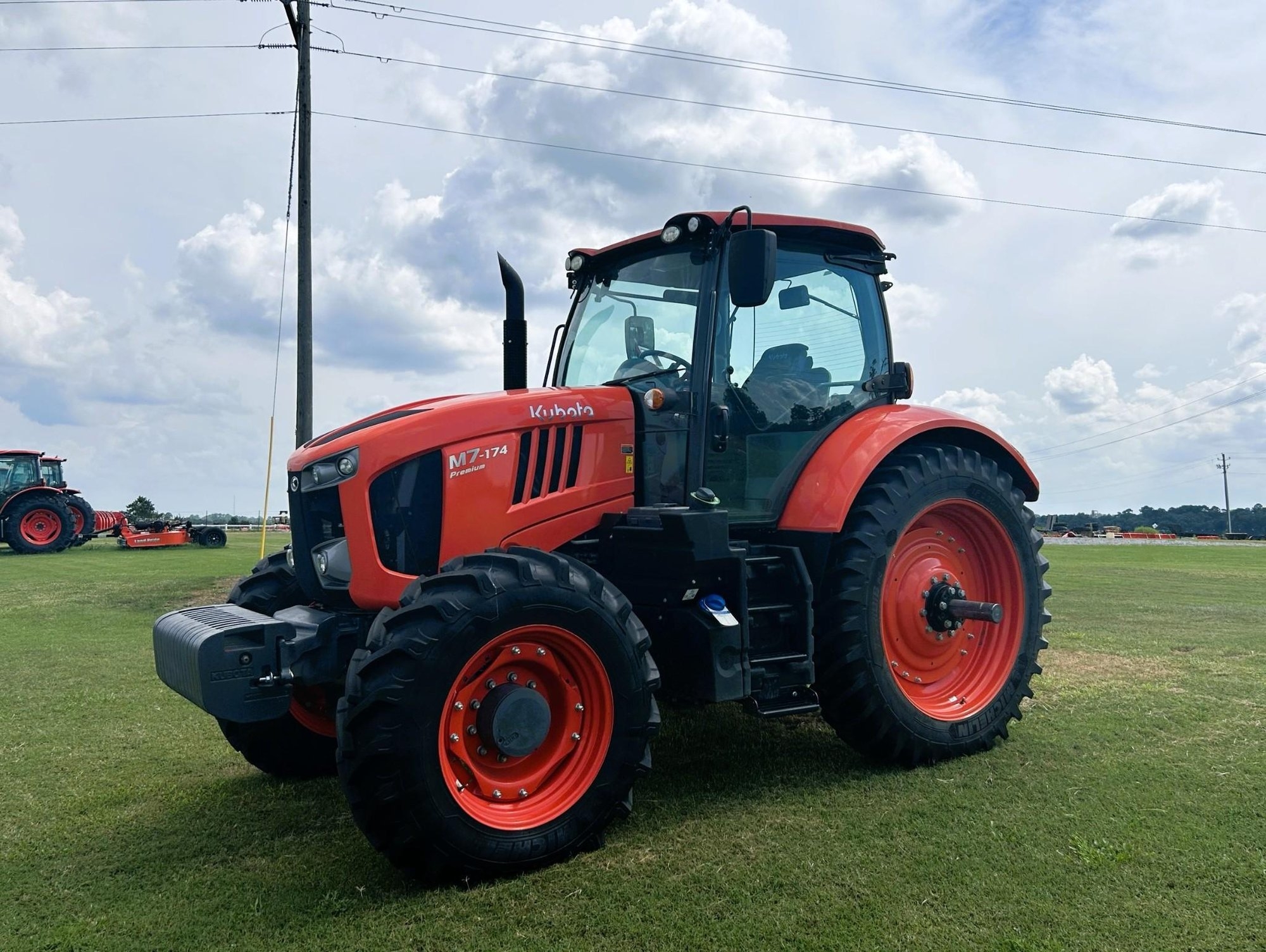 2023 Kubota M7-174P (Premium) 4WD Tractor - 400 Hours (A63118)