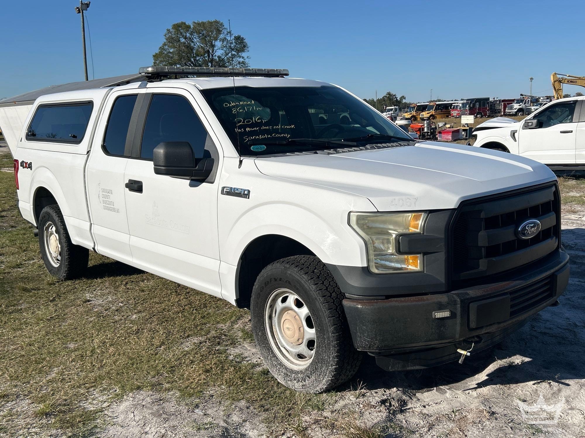 2016 Ford F-150 4x4 Ext. Cab Pickup Truck (A59230)