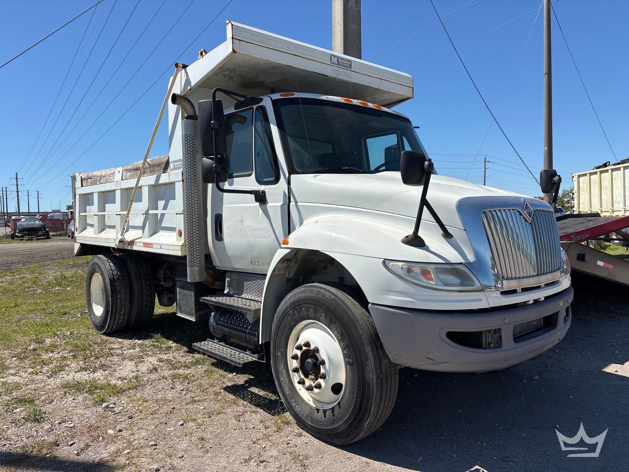 2016 International DuraStar 4300 Dump Truck (A64556)