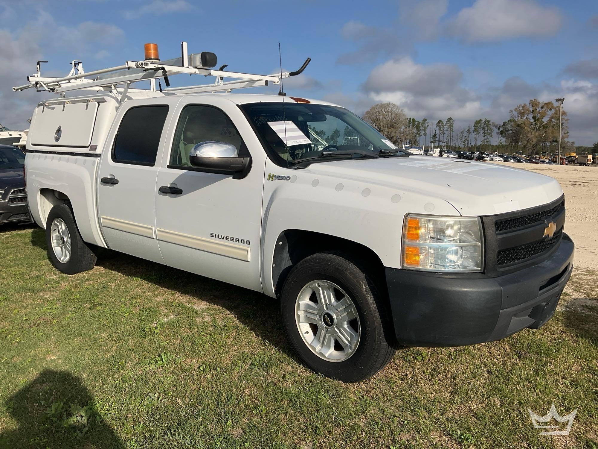 2012 Chevrolet Silverado 1500 Hybrid Crew Cab Pickup Truck (A64556)