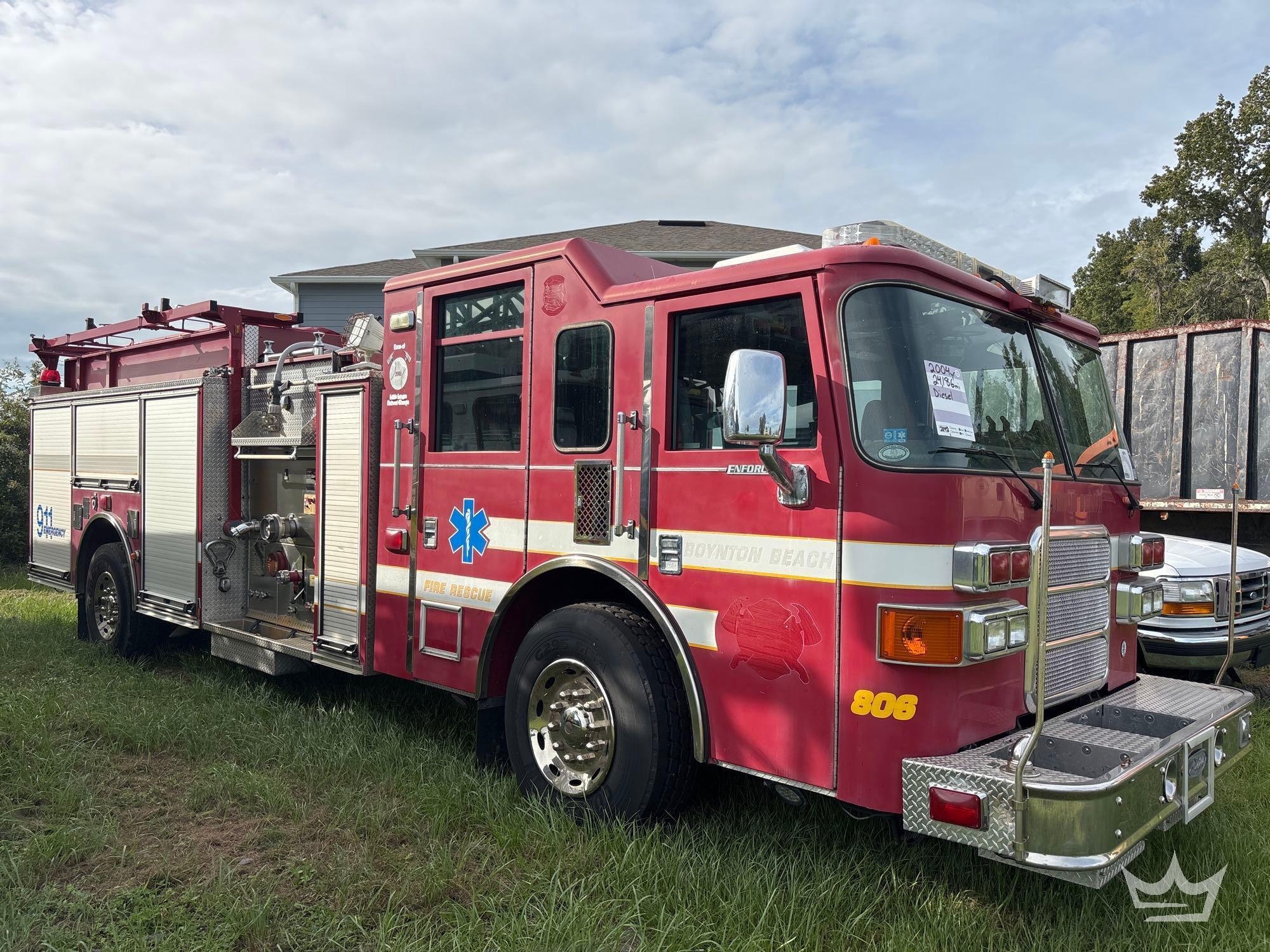 2004 Pierce Tilt Crew Cab Enforcer Fire Truck (A59230)