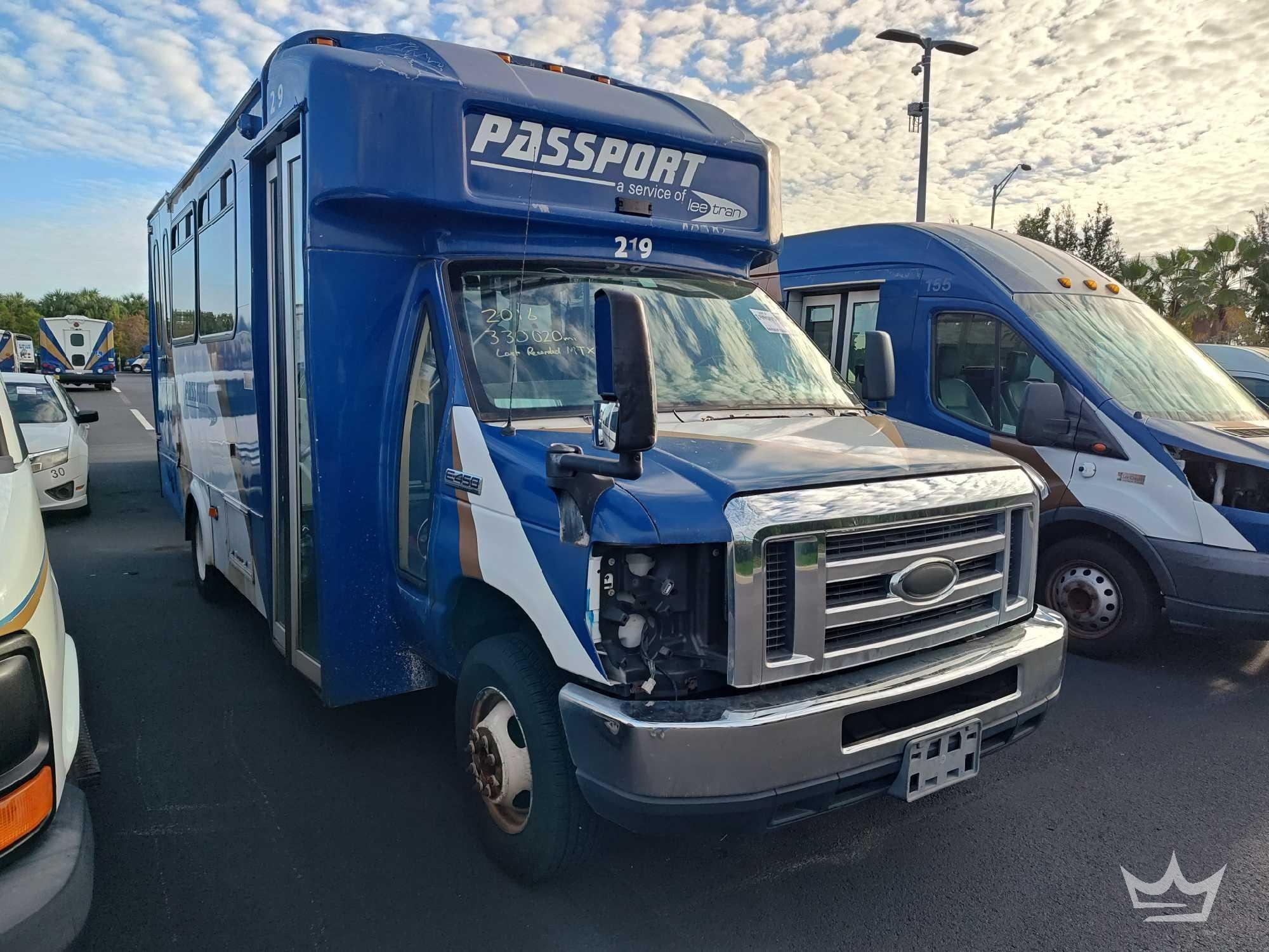 2016 Ford E-450 Passenger Bus (A61568)