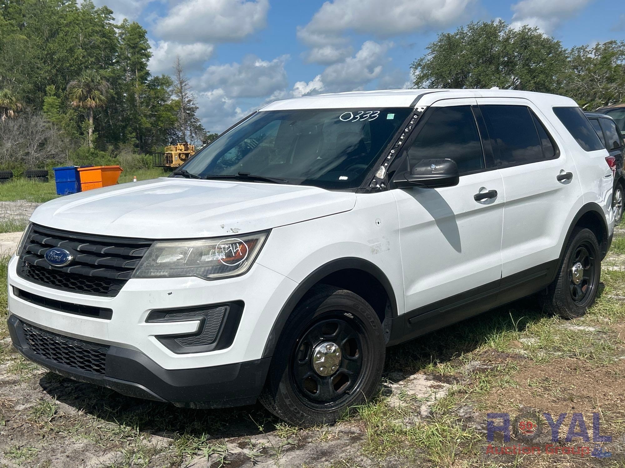 2017 Ford Explorer AWD SUV (A48082)