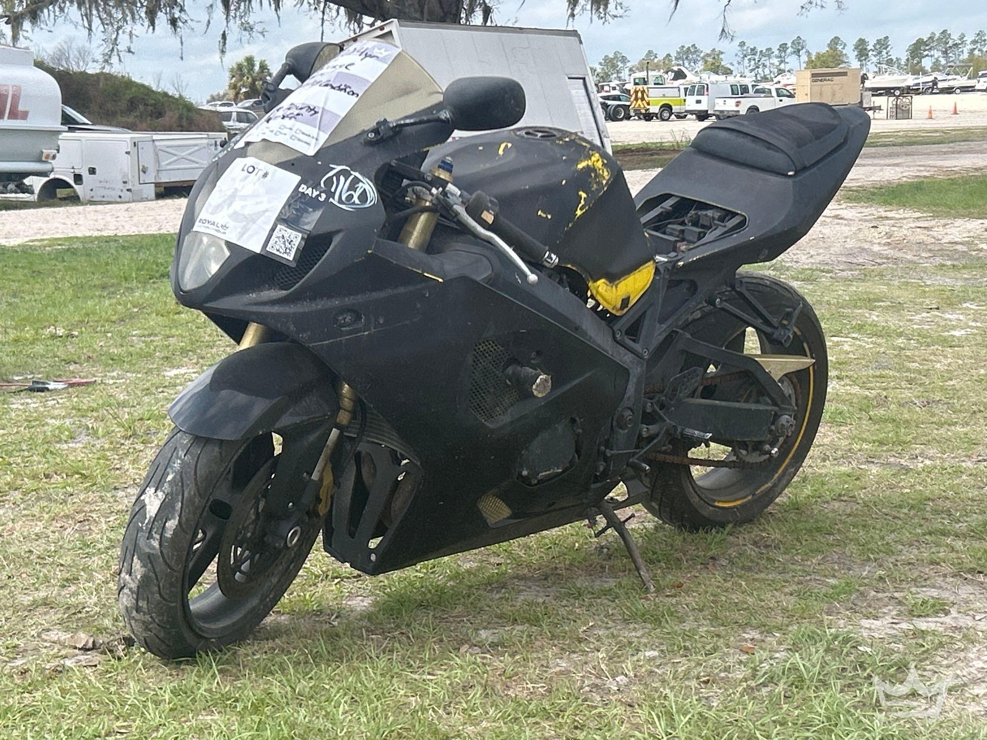 2004 Suzuki GSX-R750 Motorcycle (A64557)