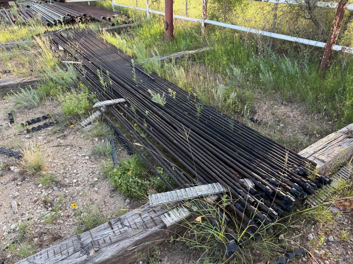 SUCKER RODS (A48992)