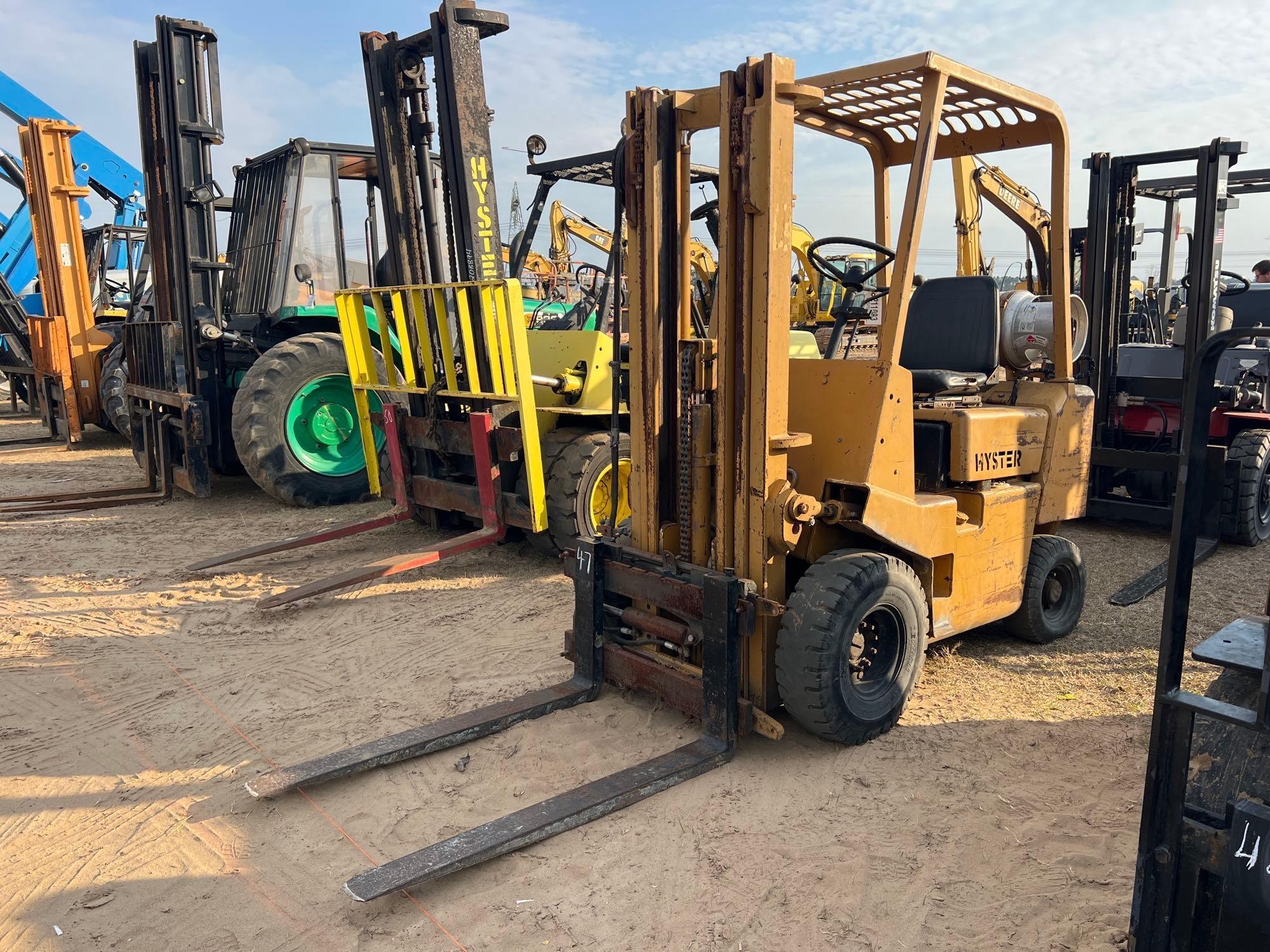 HYSTER H30XL STRAIGHT MAST FORKLIFT (A62129)