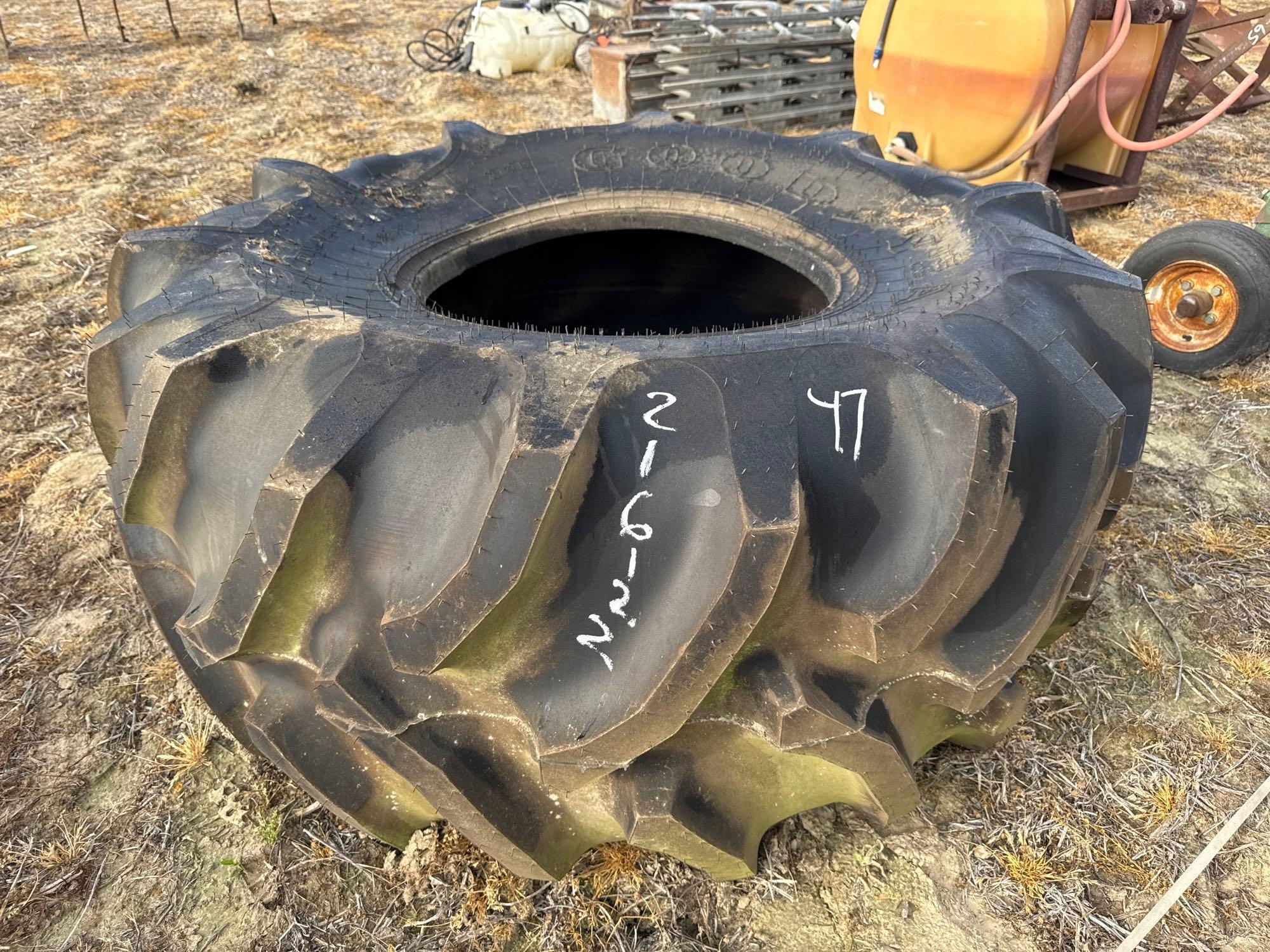 (UNUSED) GOODYEAR 28L-26 TIRE (A64278)