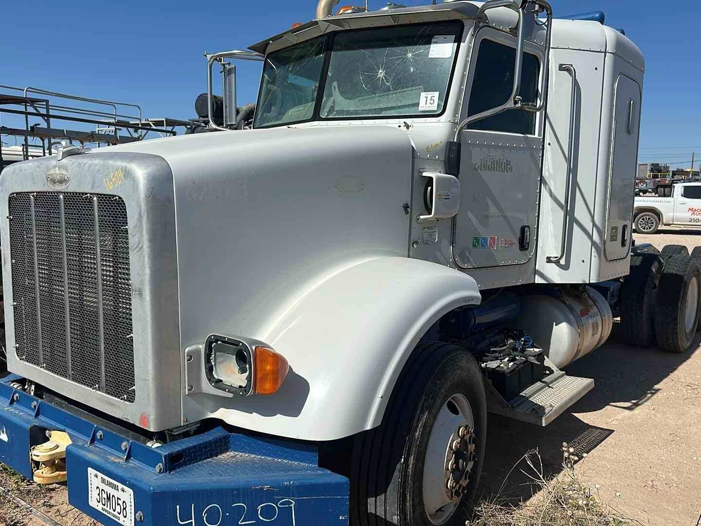 2012 PETERBILT 365(INOPERABLE) (A48992)