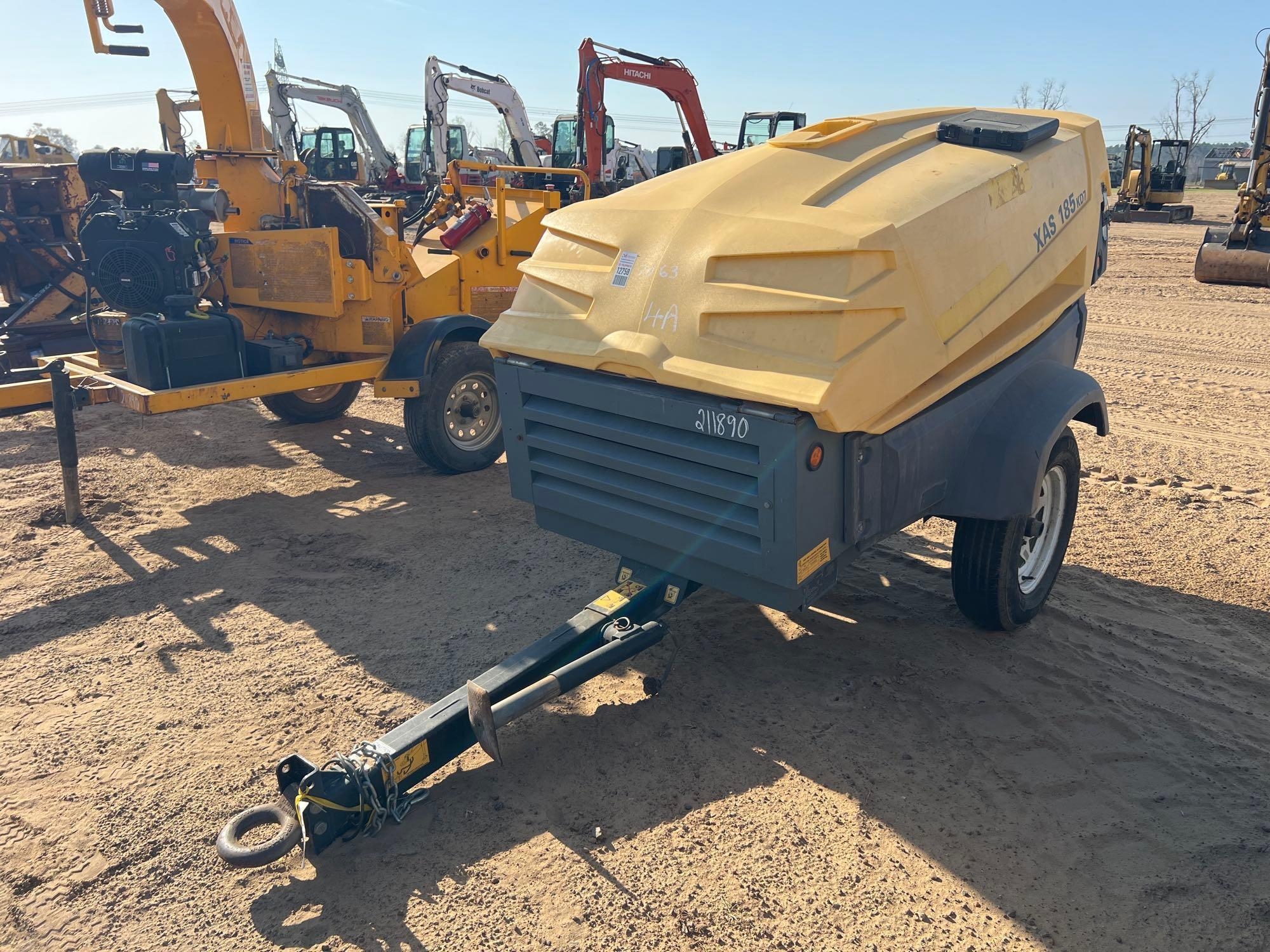 2018 ATLAS COPCO XAS 185 PORTABLE AIR COMPRESSOR (A64279)