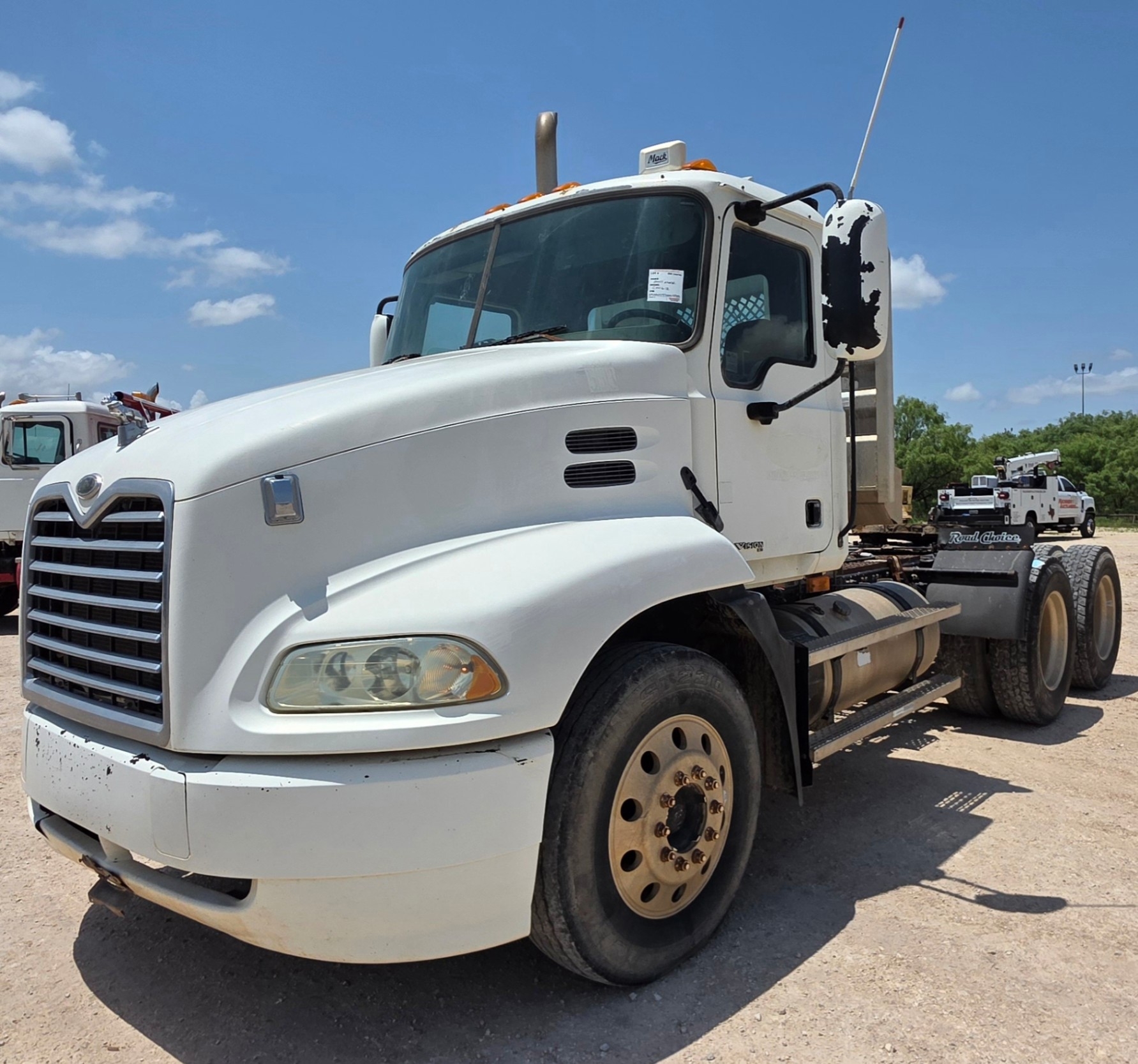 2007 MACK CXN612 DAYCAB (A48992)