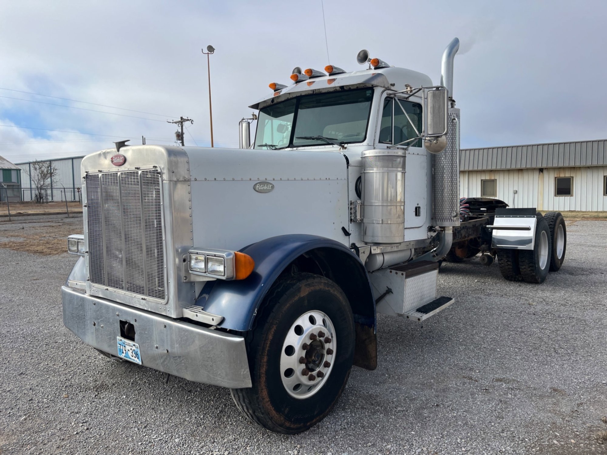 1998 PETERBILT 379 DAYCAB (A58214)