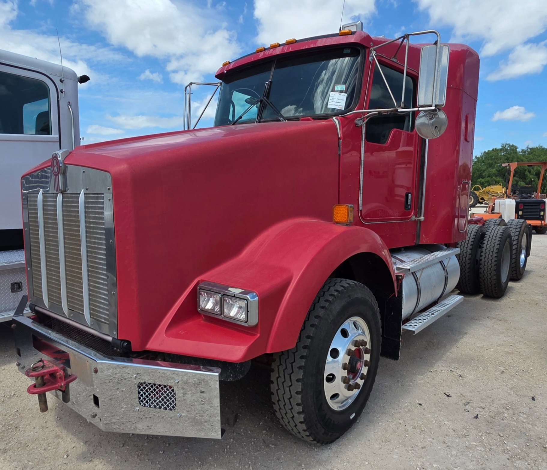 2010 KENWORTH T800 SLEEPER (A48992)
