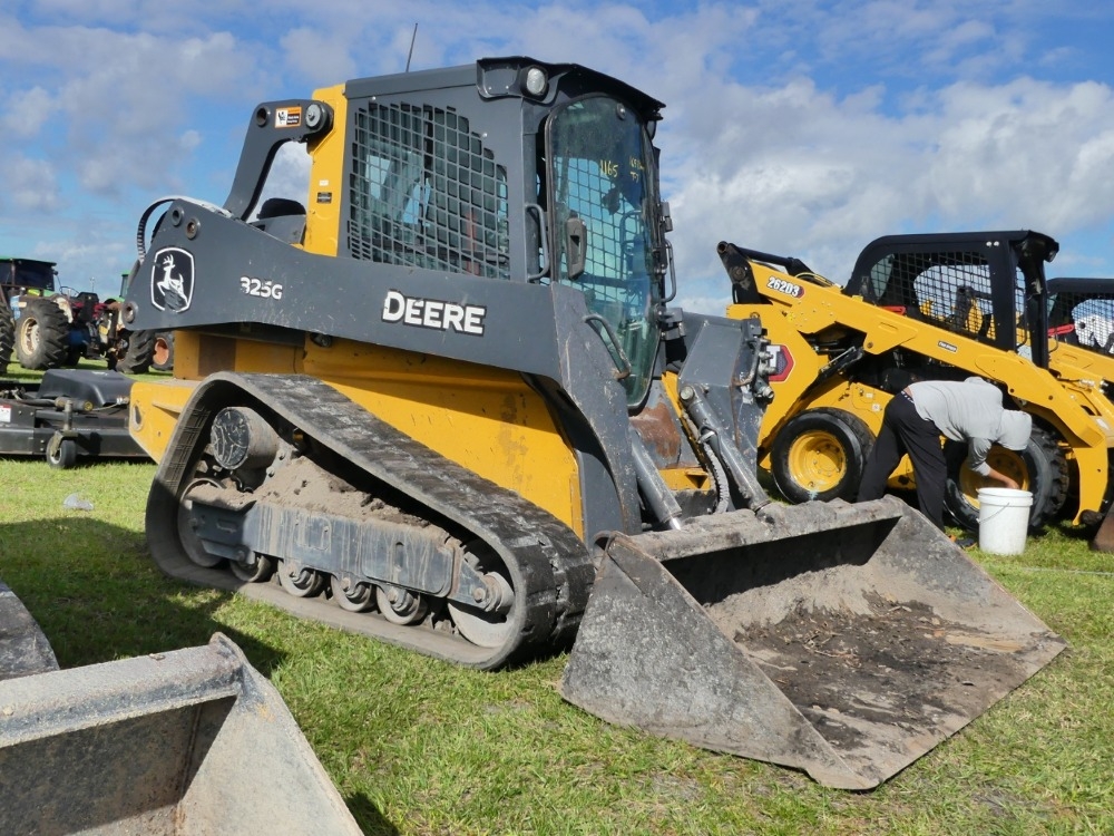 2022 Deere 325G (A57148)