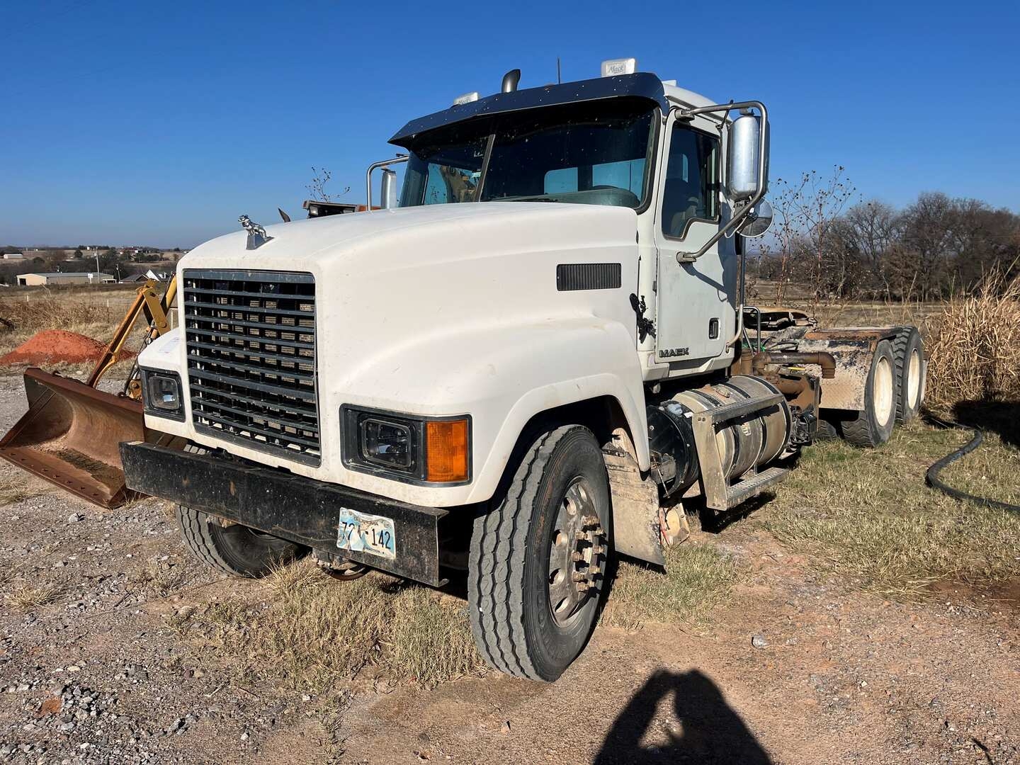 2012 MACK PINNACLE (A58214)