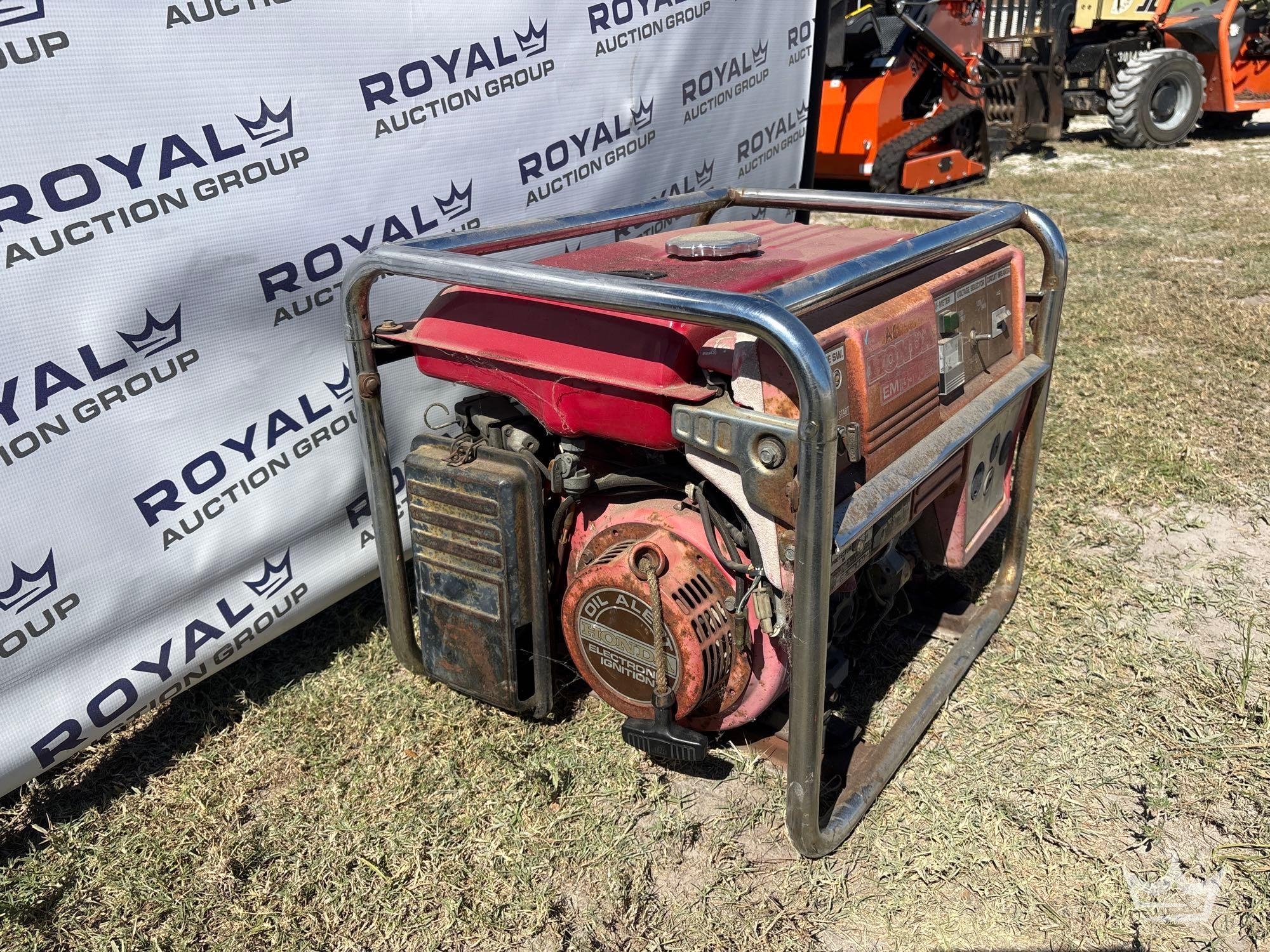 Honda EM3500SX Portable Gasoline Generator (A59228)