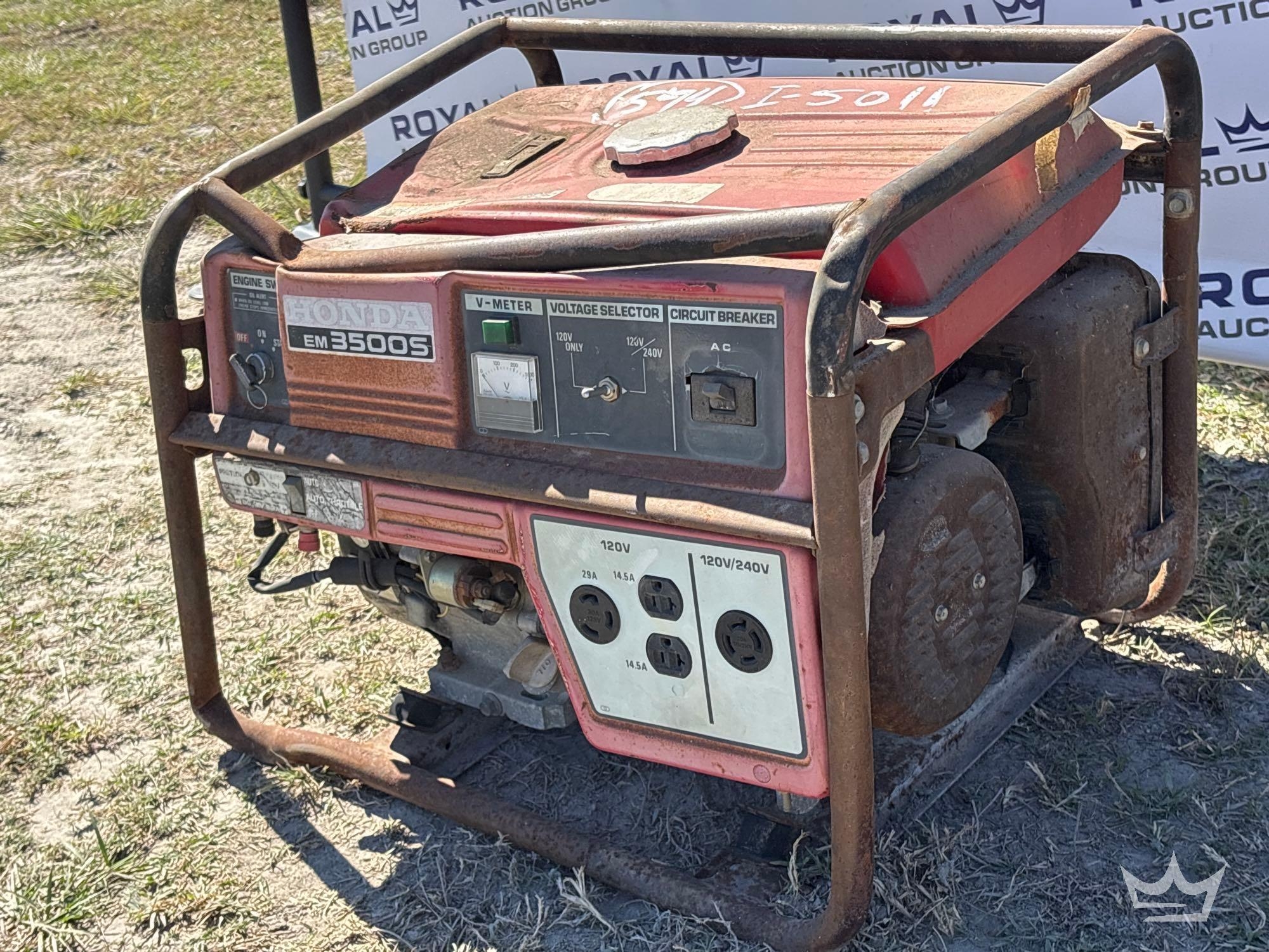Honda EM3500S Portable Gasoline Generator (A59228)