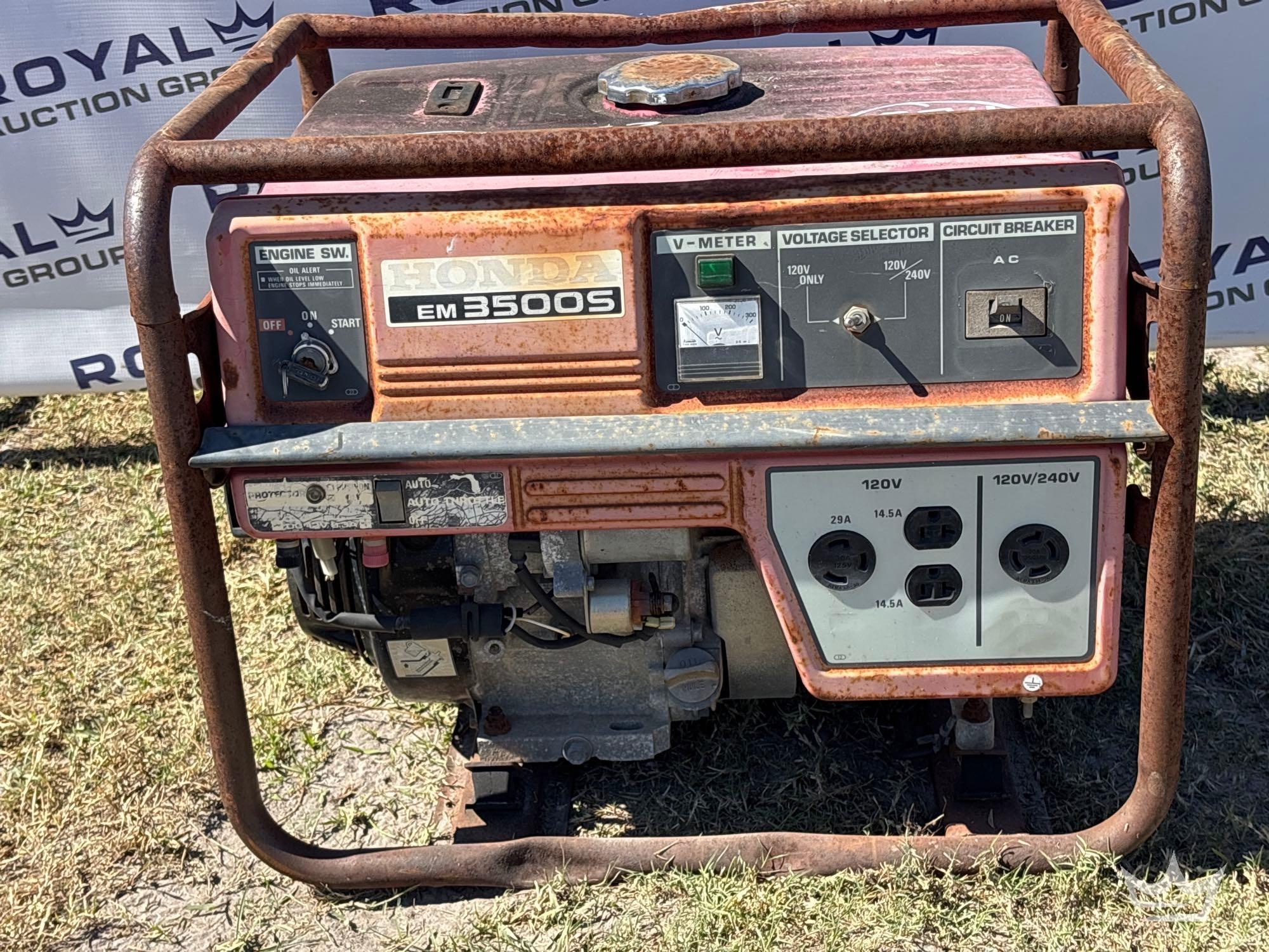 Honda EM3500S Portable Gasoline Generator (A59228)