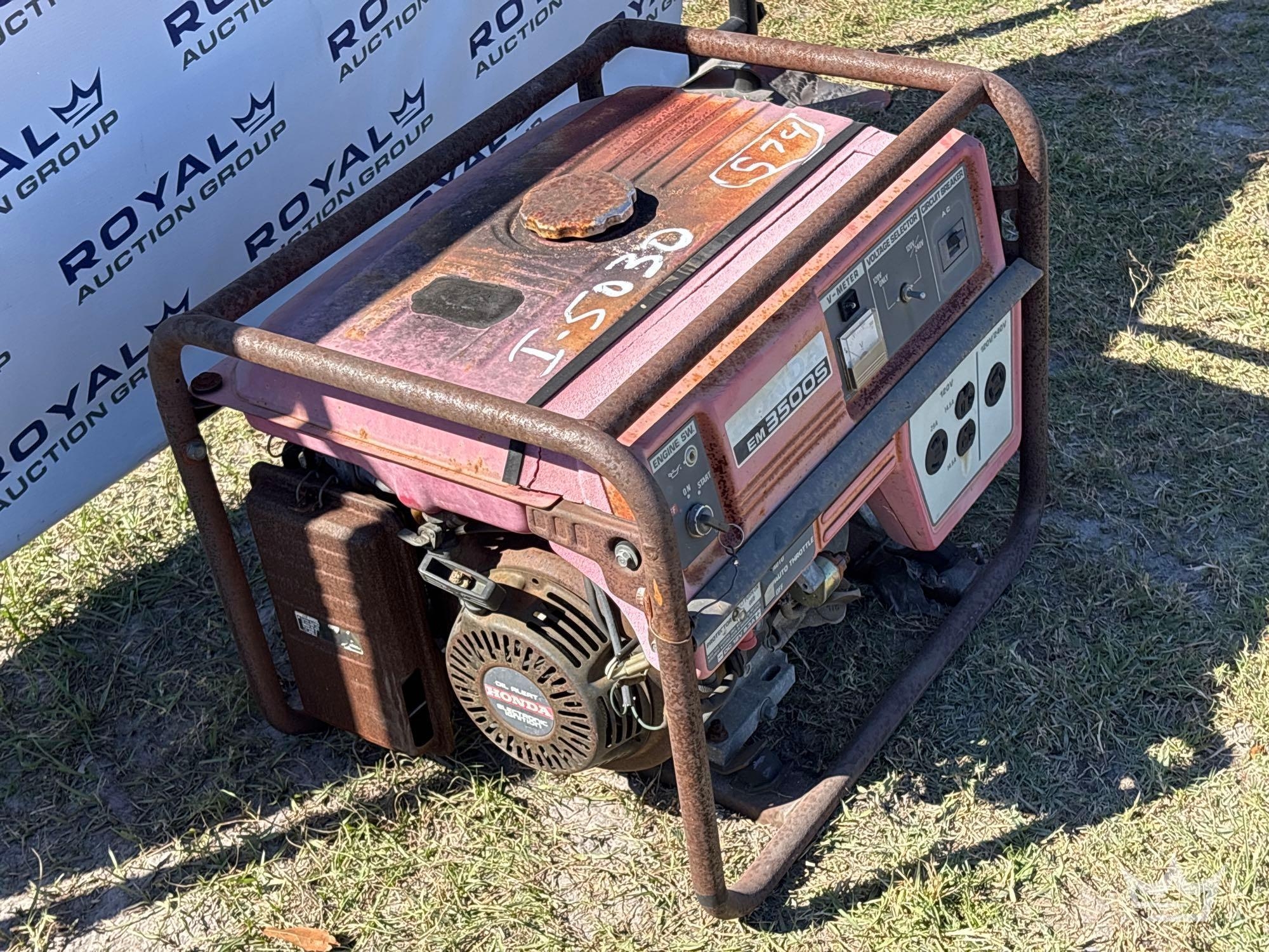 Honda EM3500S Portable Gasoline Generator (A59228)