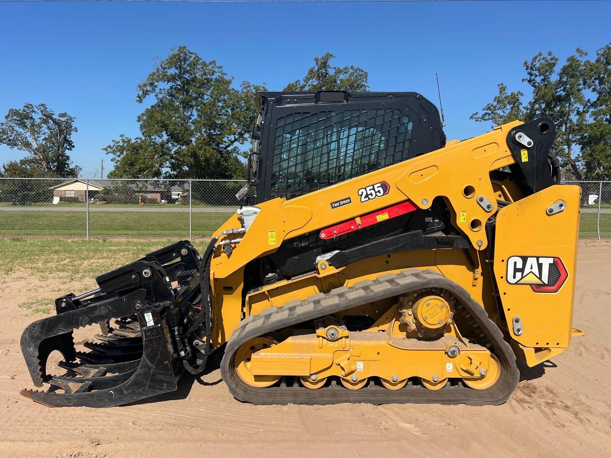 2025 CATERPILLAR 255 SKID STEER (A60429)