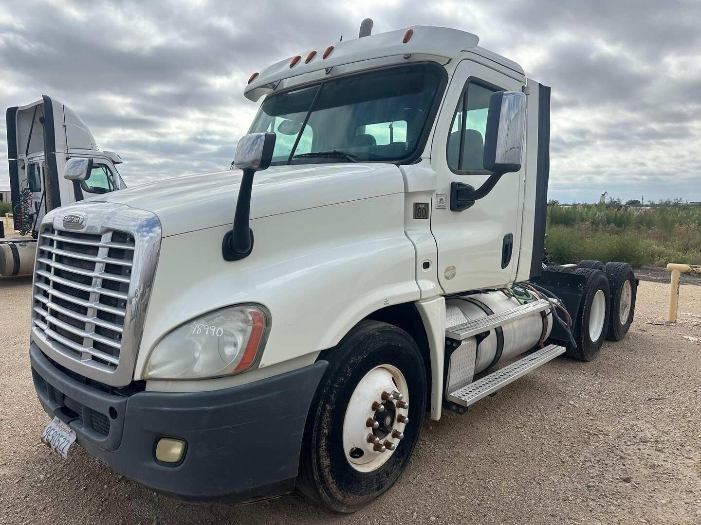 2014 FREIGHTLINER CASCADIA (A58214)