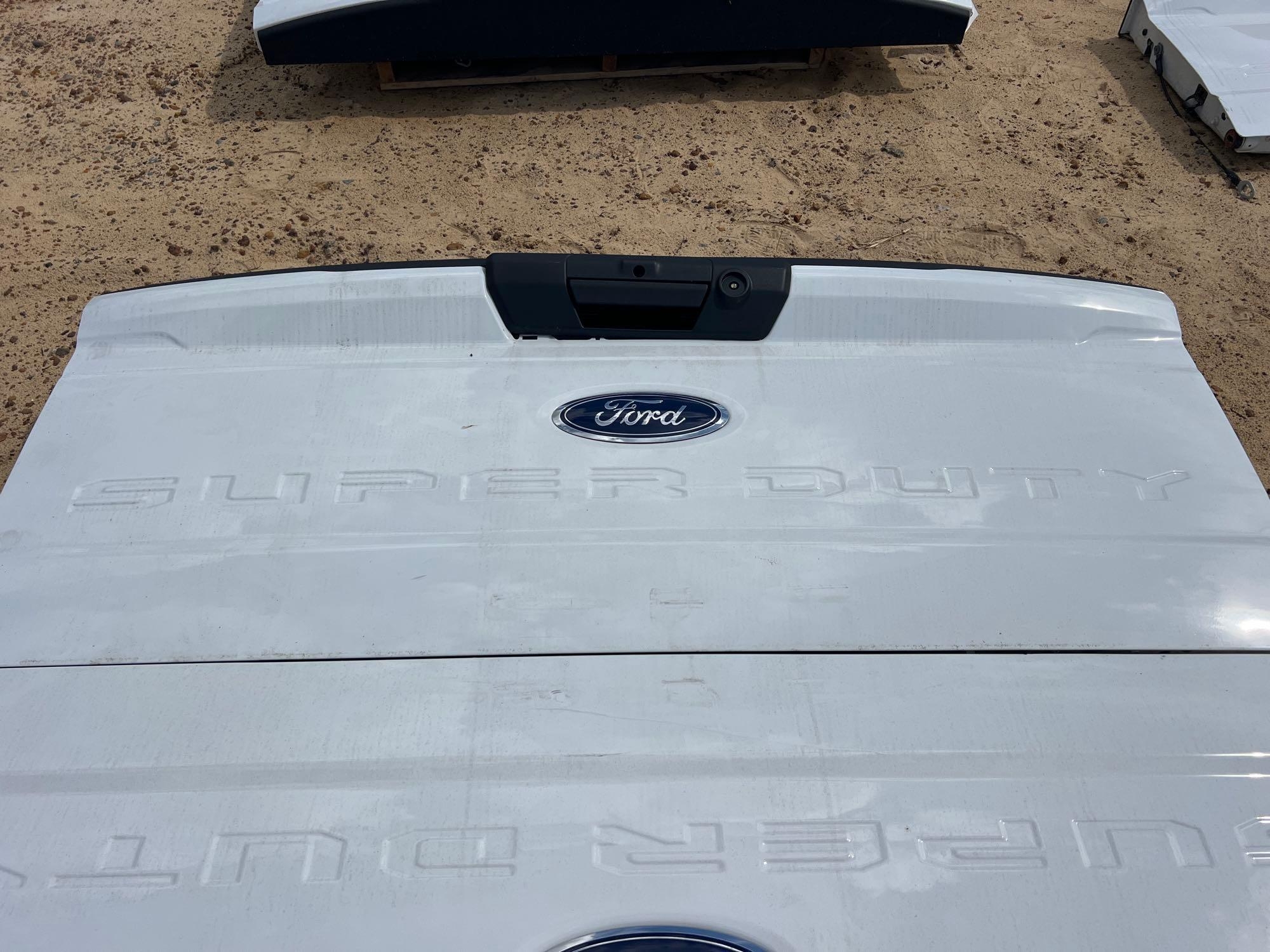 FORD SUPER DUTY TAILGATE (A51406)