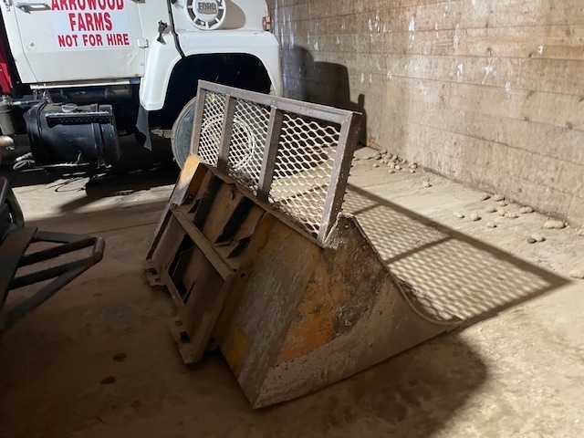 Case 78” Produce Bucket (A47369)