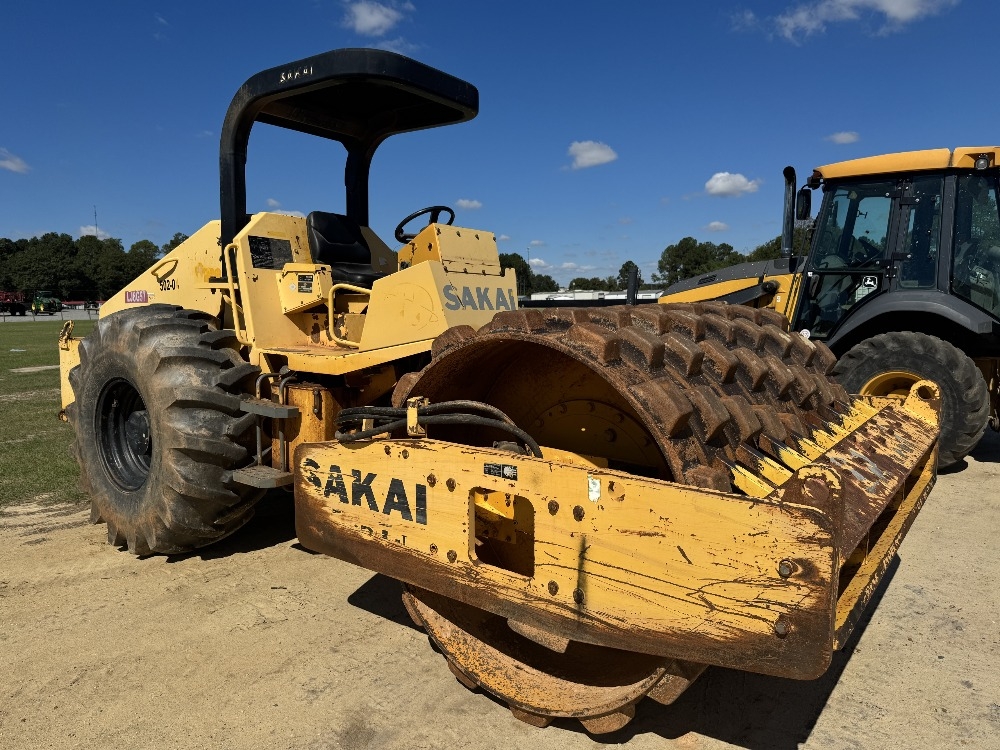 Sakai SV505 Vibratory Roller (A53317)